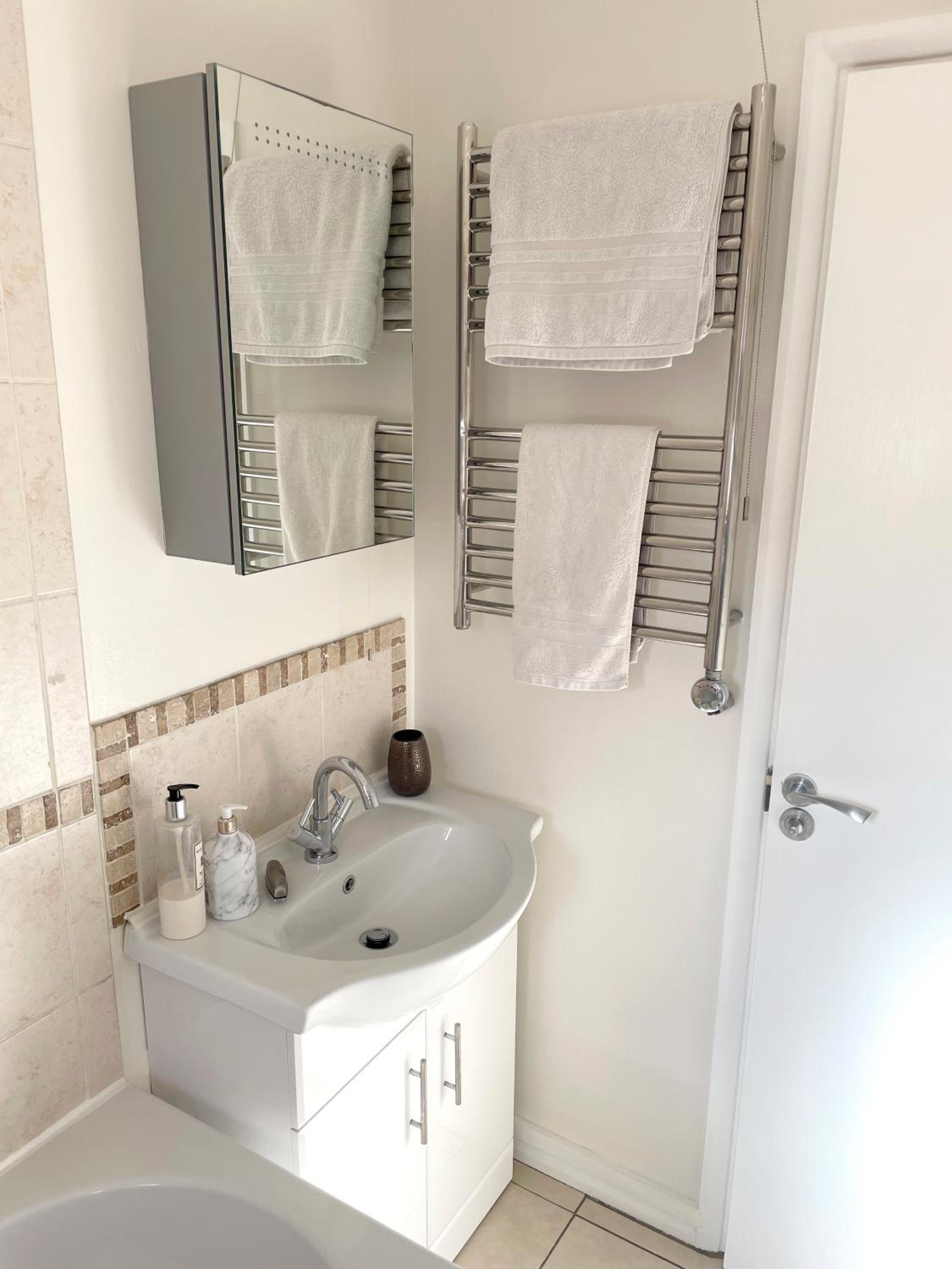 Beautiful Peaceful Studio Flat