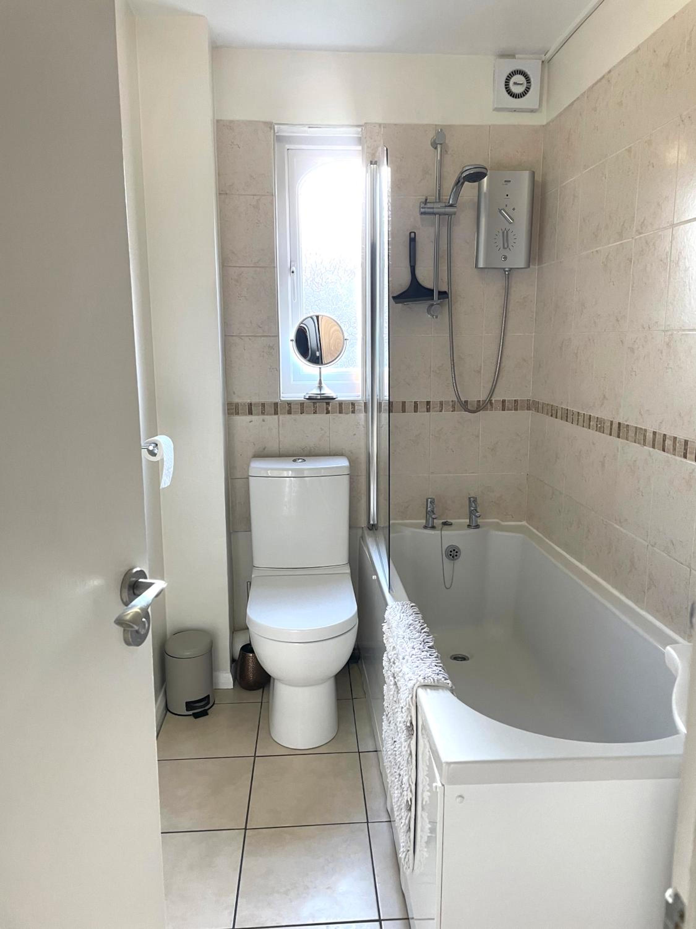 Beautiful Peaceful Studio Flat