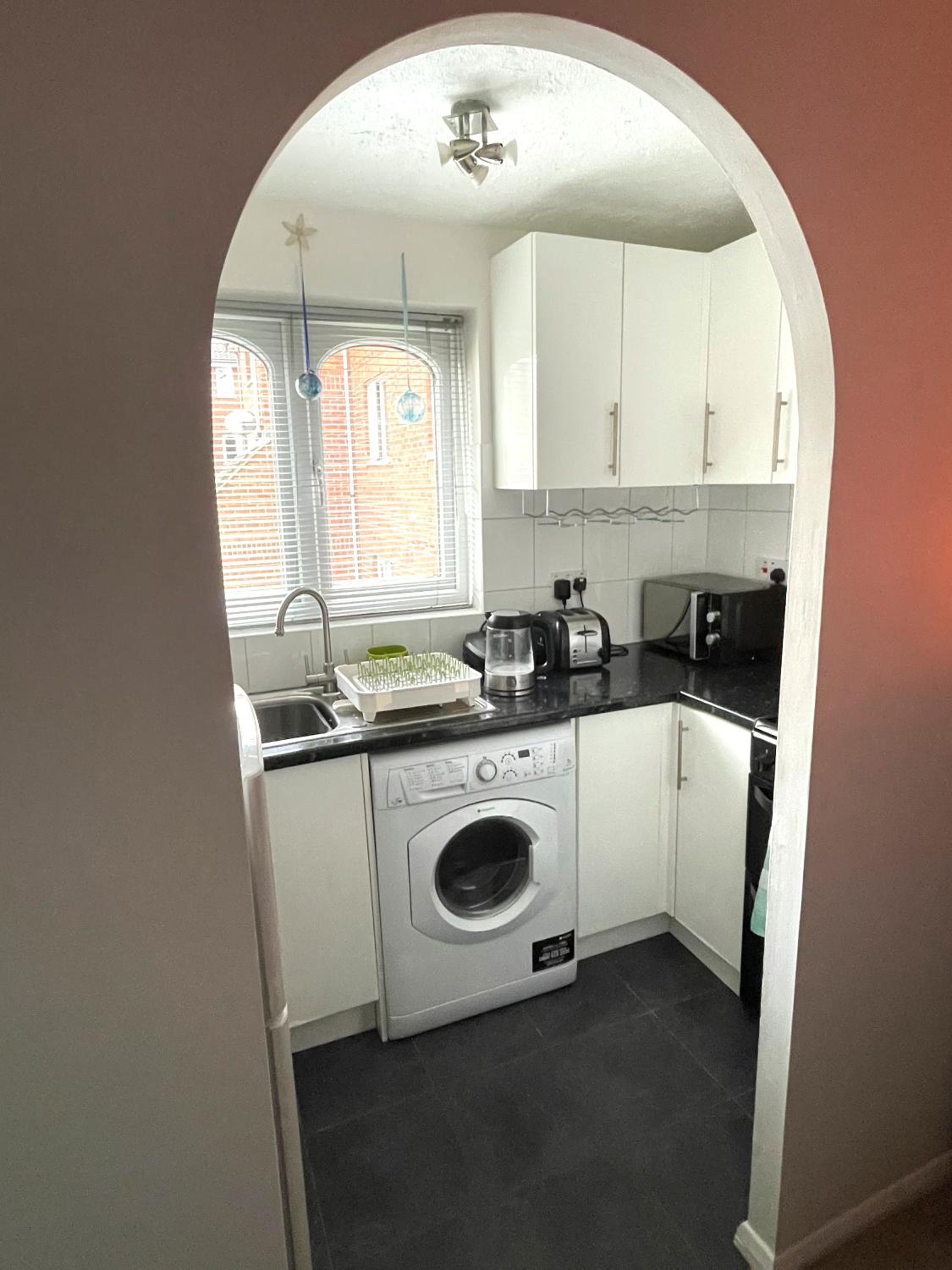 Beautiful Peaceful Studio Flat