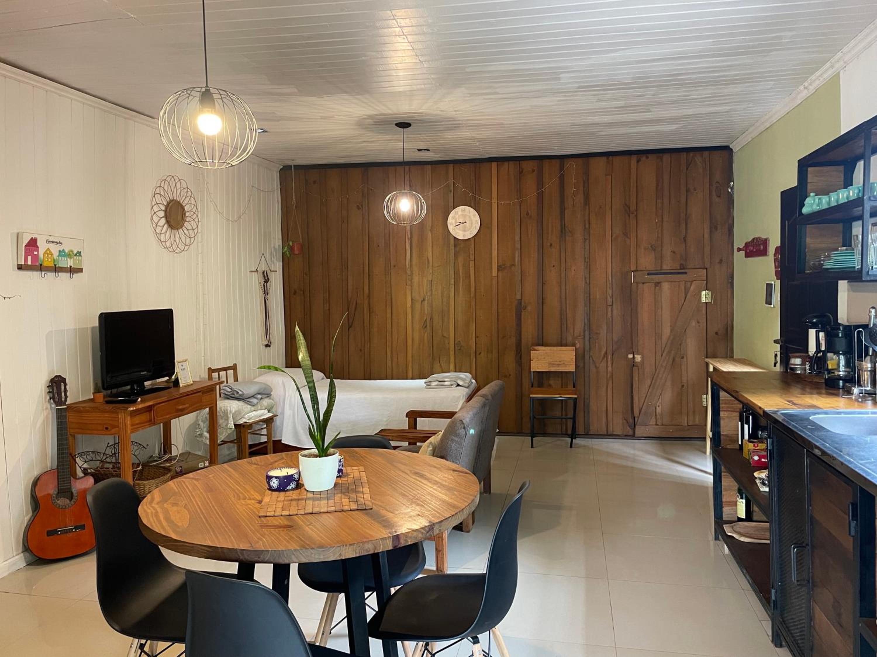 Casa Araucarias Refugio Natural en la Ciudad