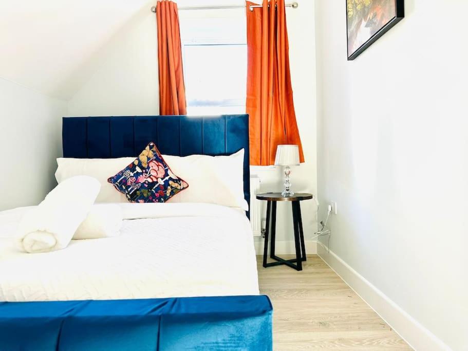 Cosy Dover Flats, Castle view view 5