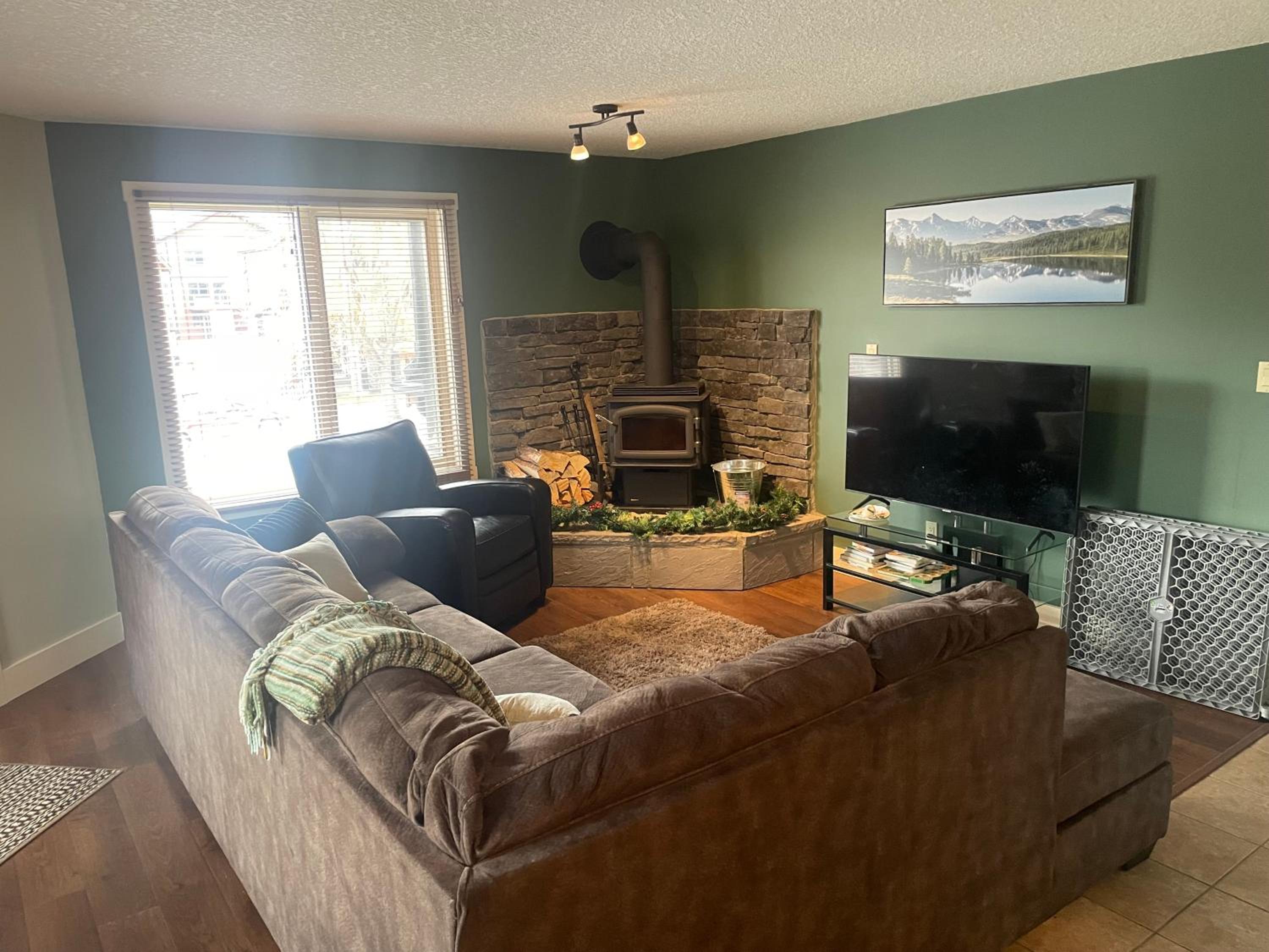 Summit View Alpine Retreat