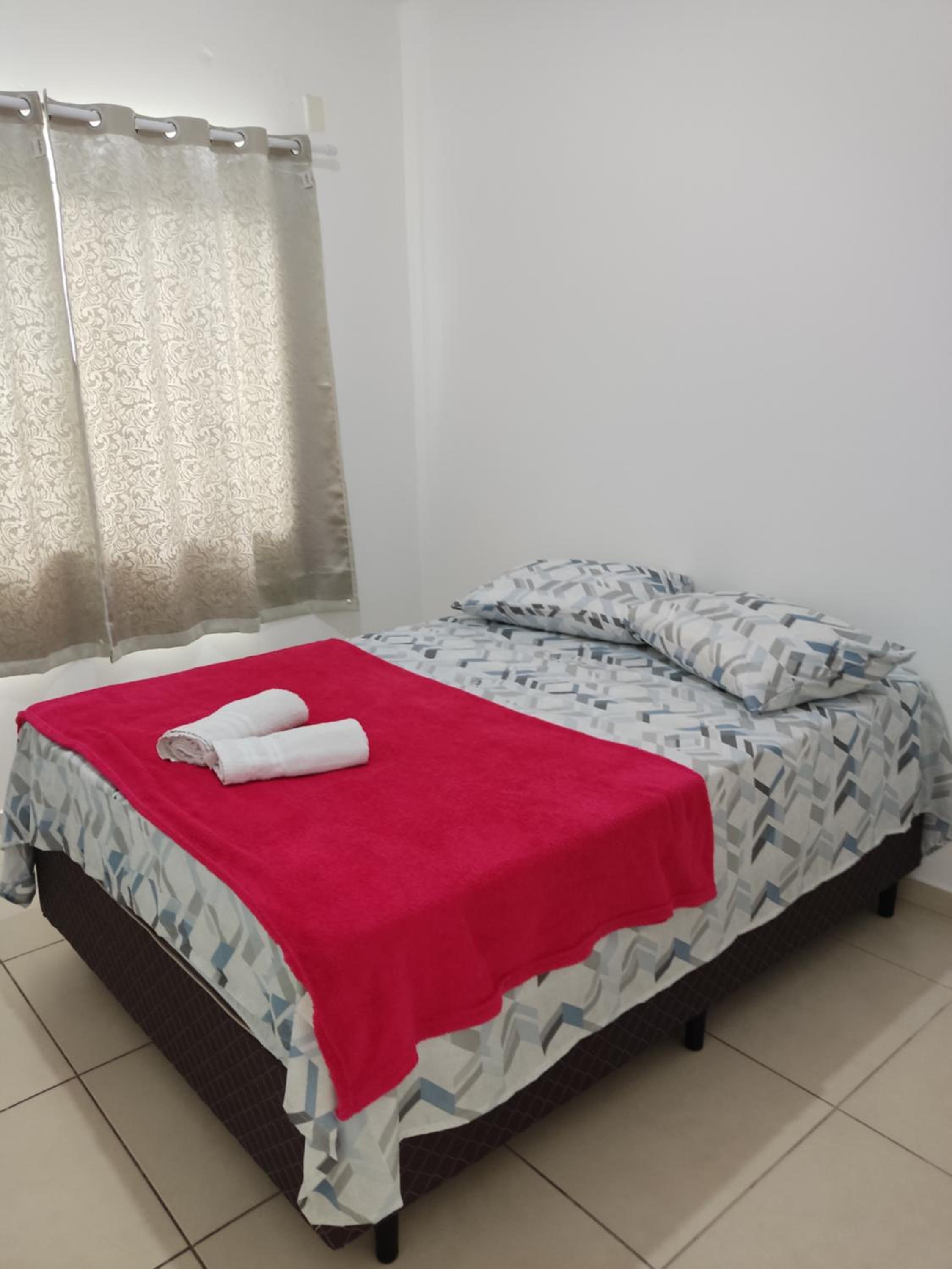 EM CASA