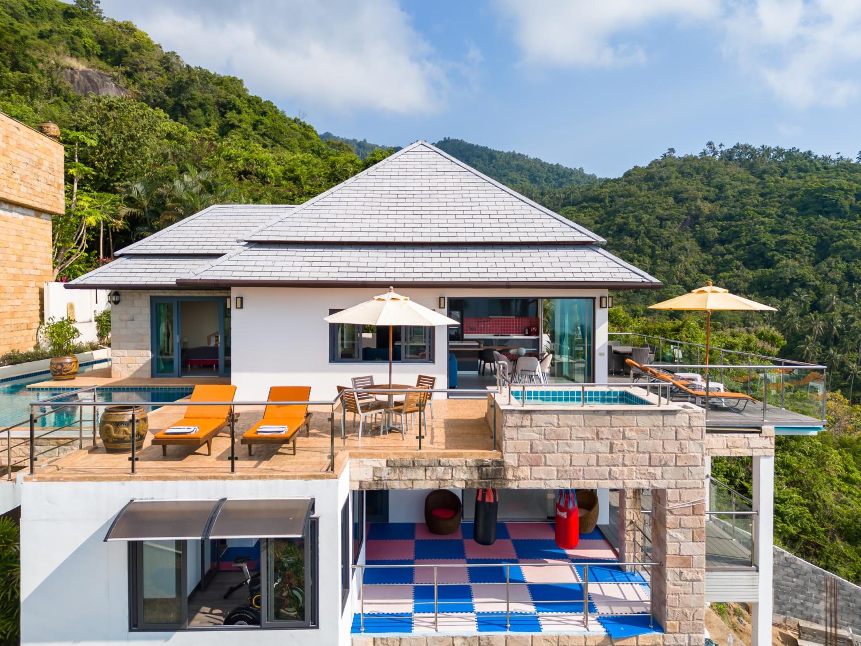 Tropical Villa 3