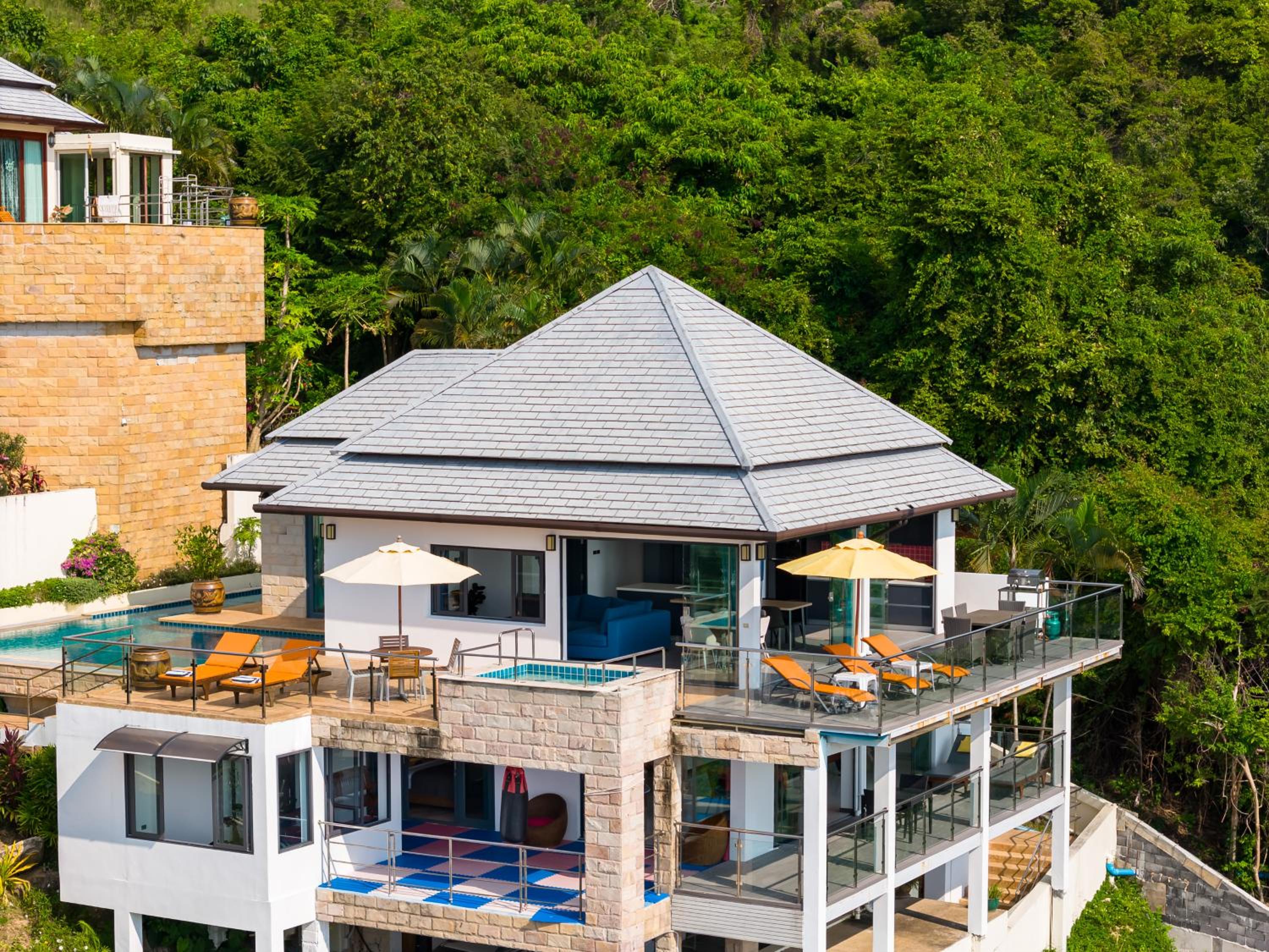 Tropical Villa 3