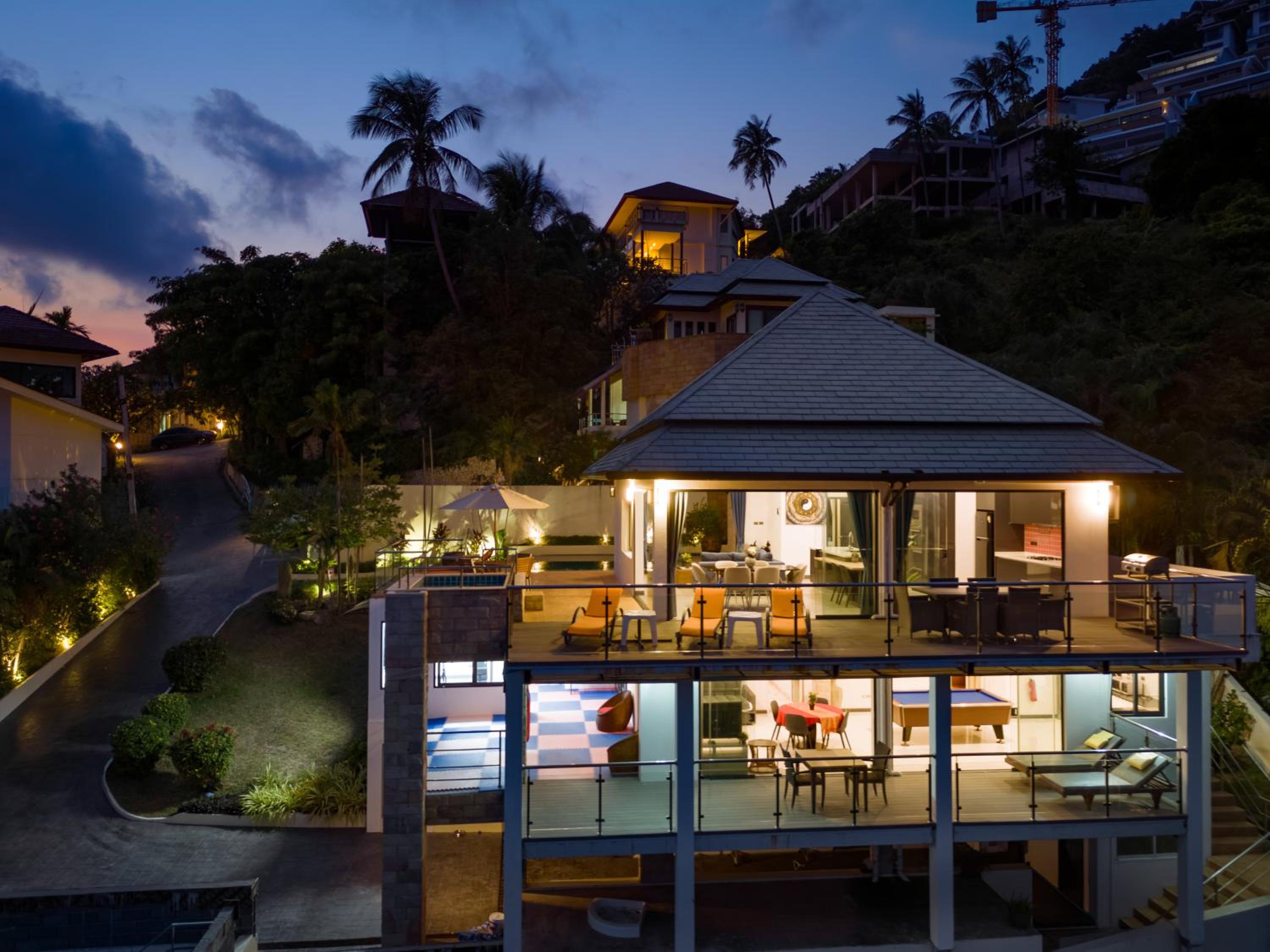 Tropical Villa 3