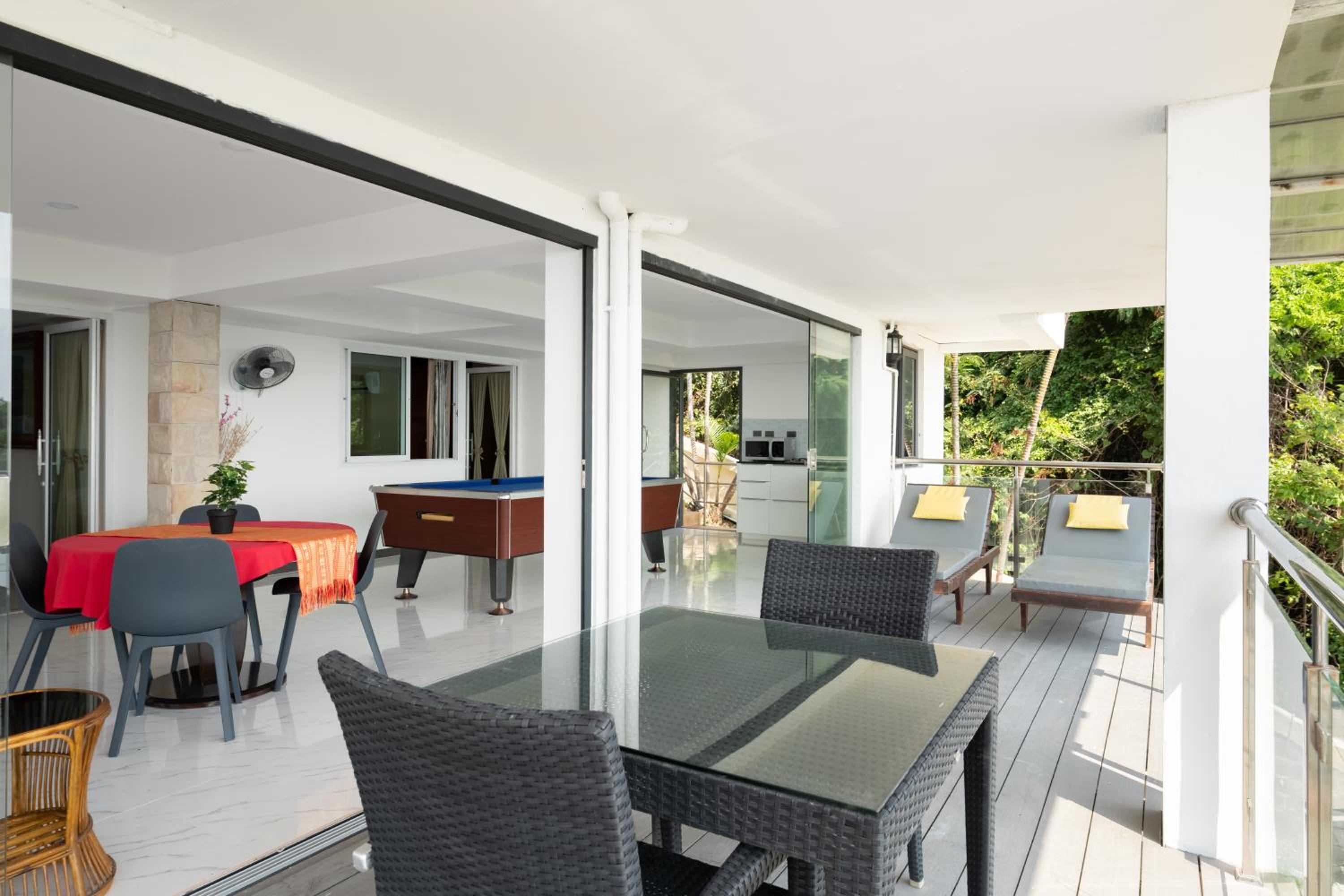 Tropical Villa 3