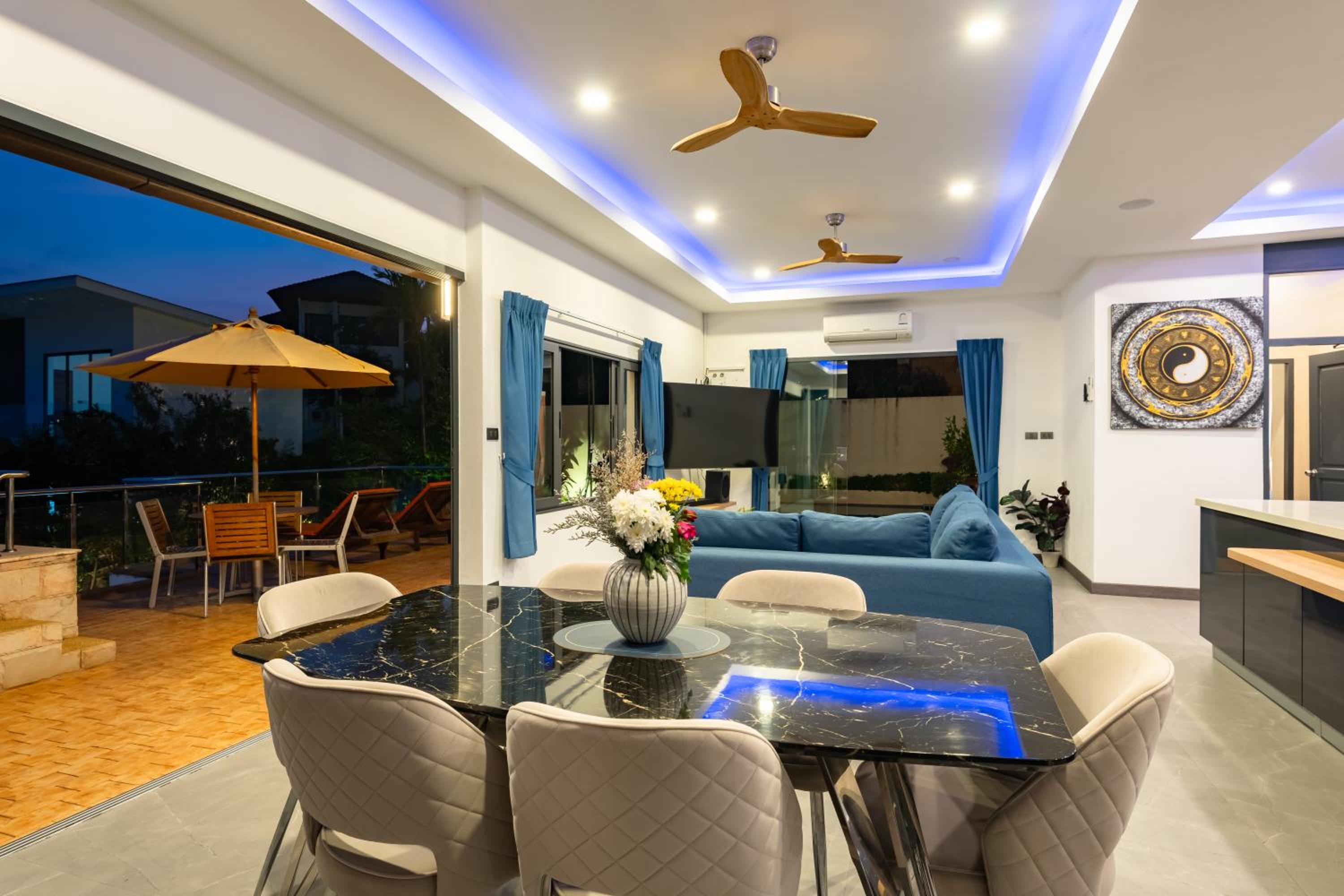 Tropical Villa 3