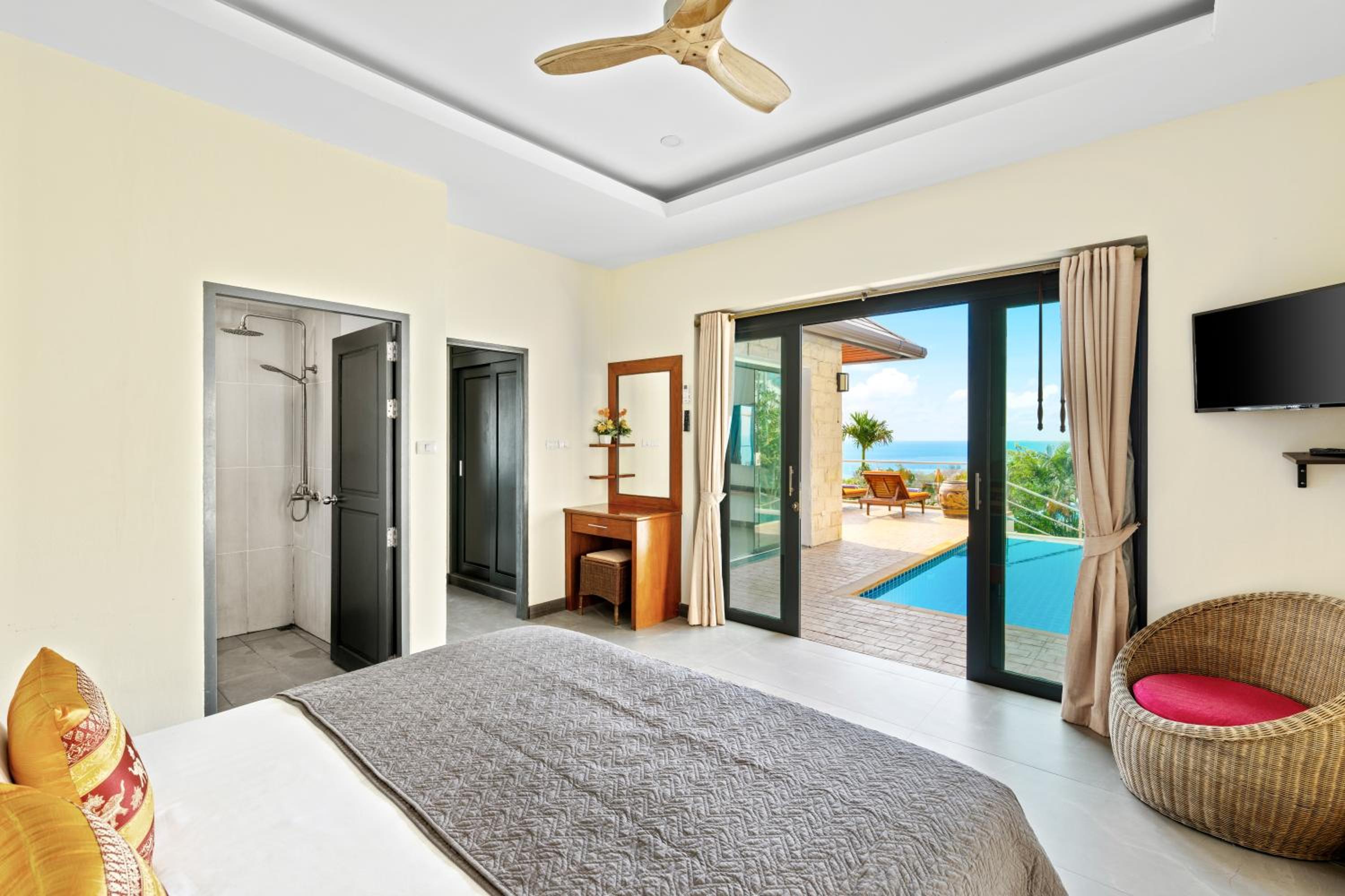 Tropical Villa 3