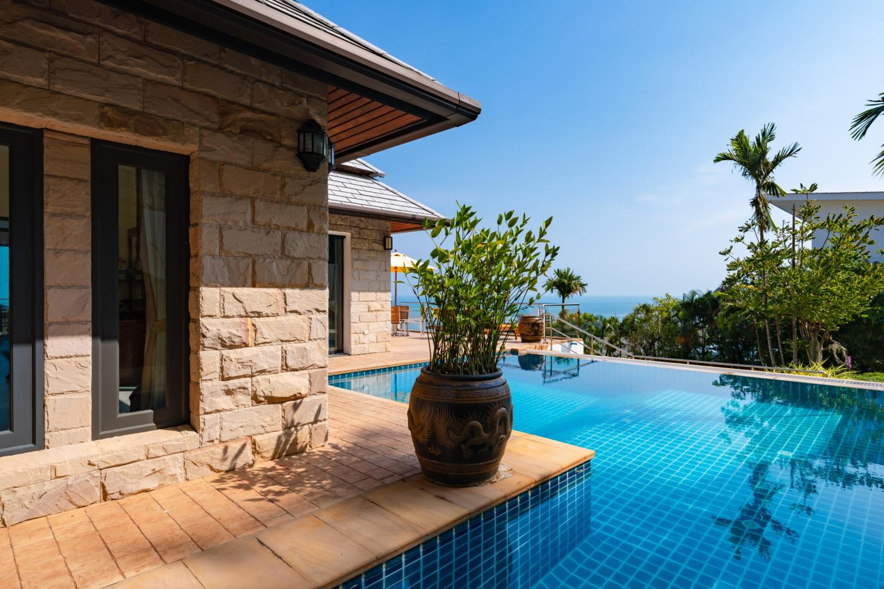 Tropical Villa 3