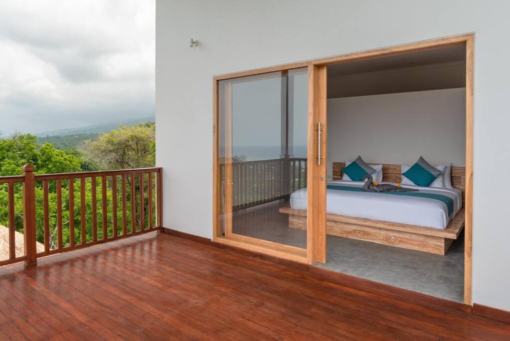 Villa Cakrawala