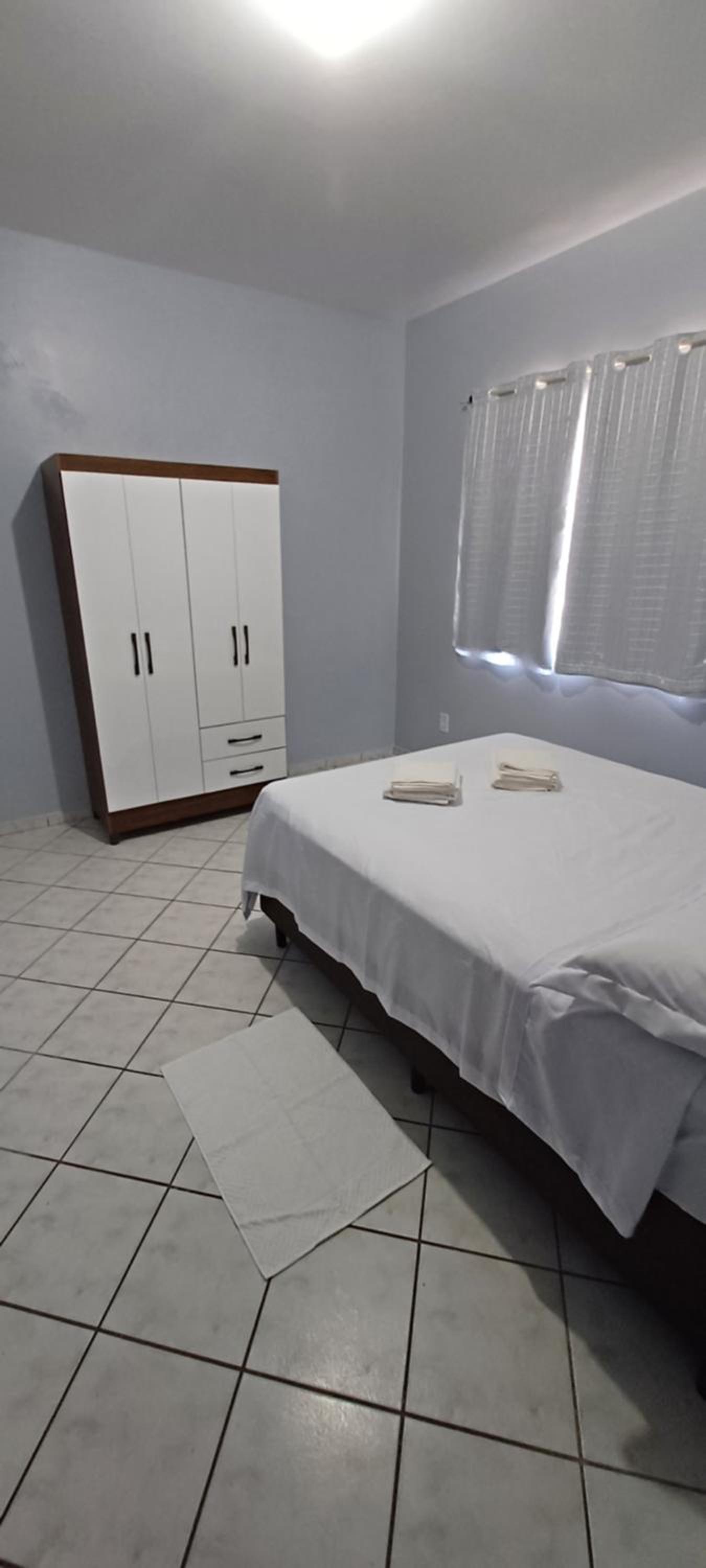 Apto 202 Ilha da Figueira - mobiliado 2 quartos