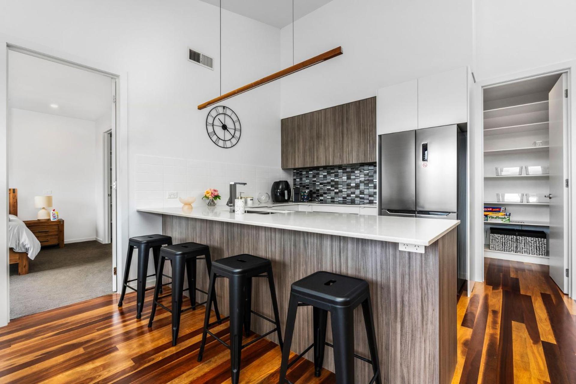 Best of Both Worlds Inverloch