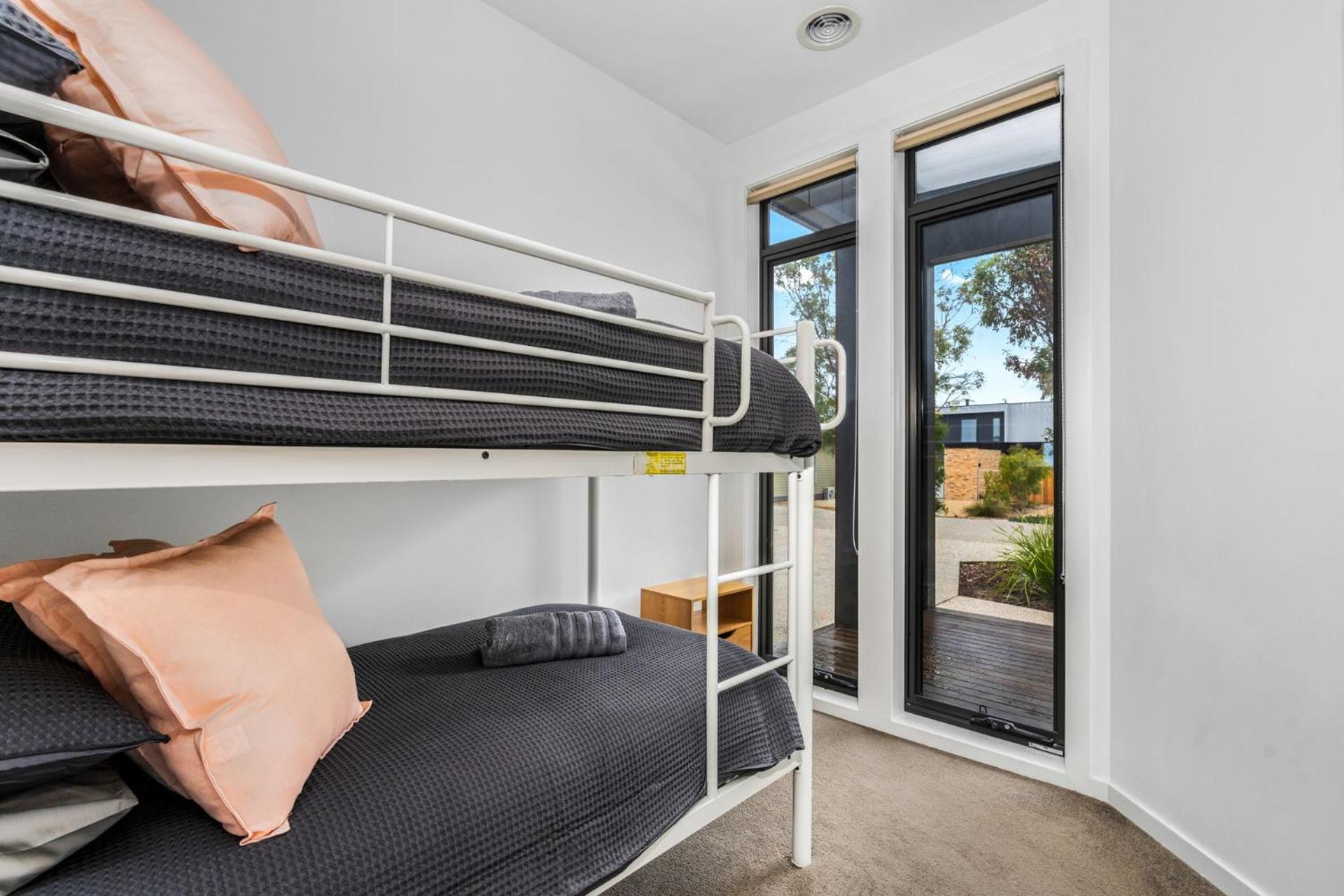 Best of Both Worlds Inverloch