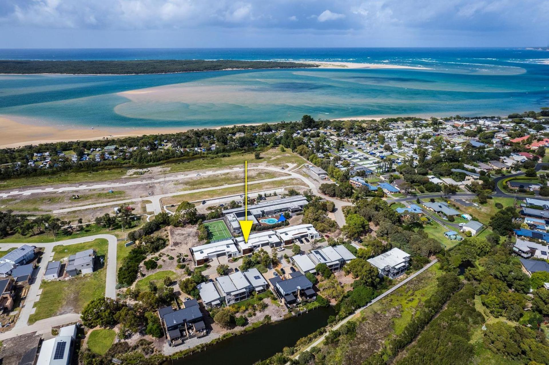 Best of Both Worlds Inverloch