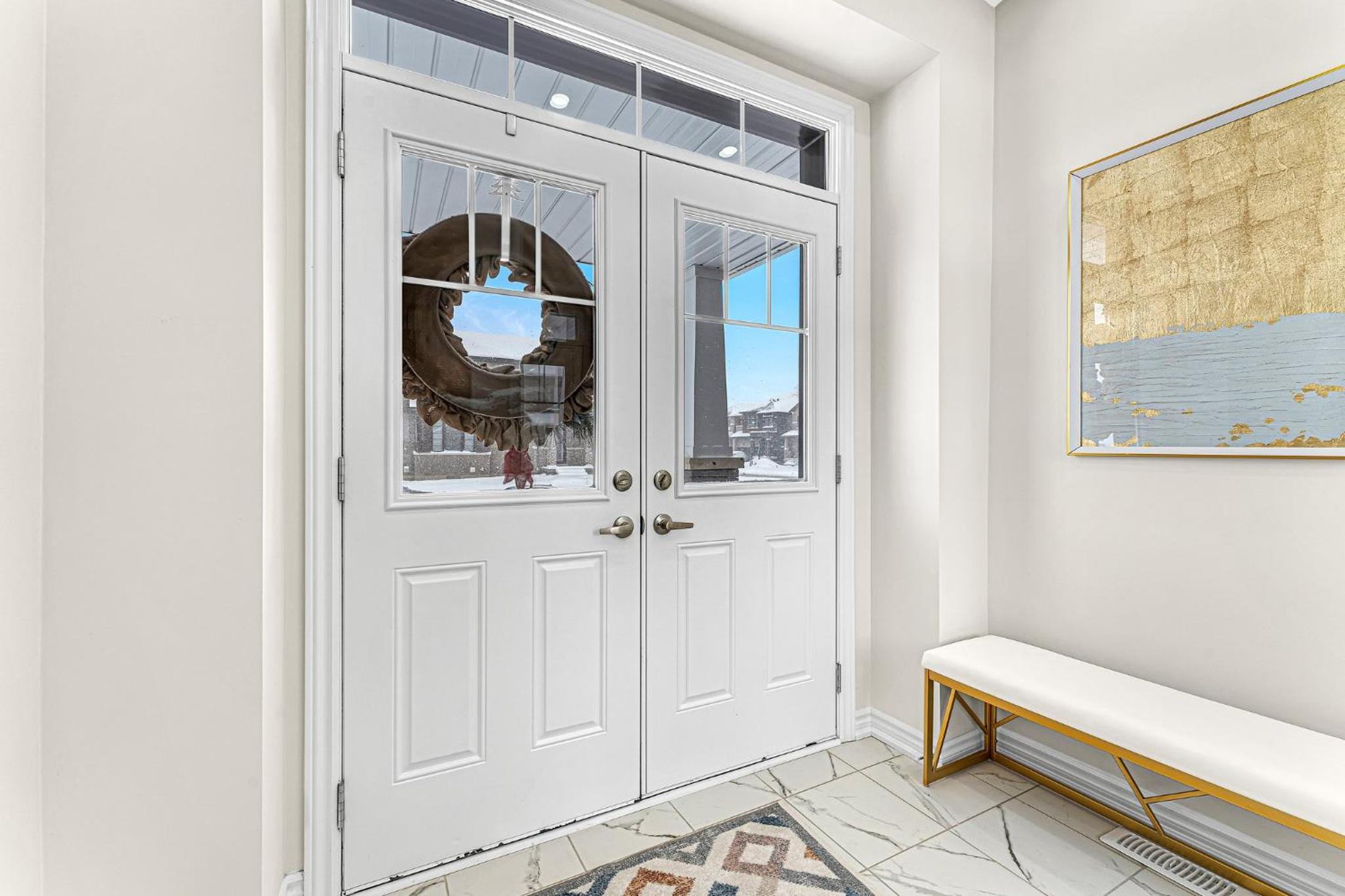 Designer Home in Niagara Falls