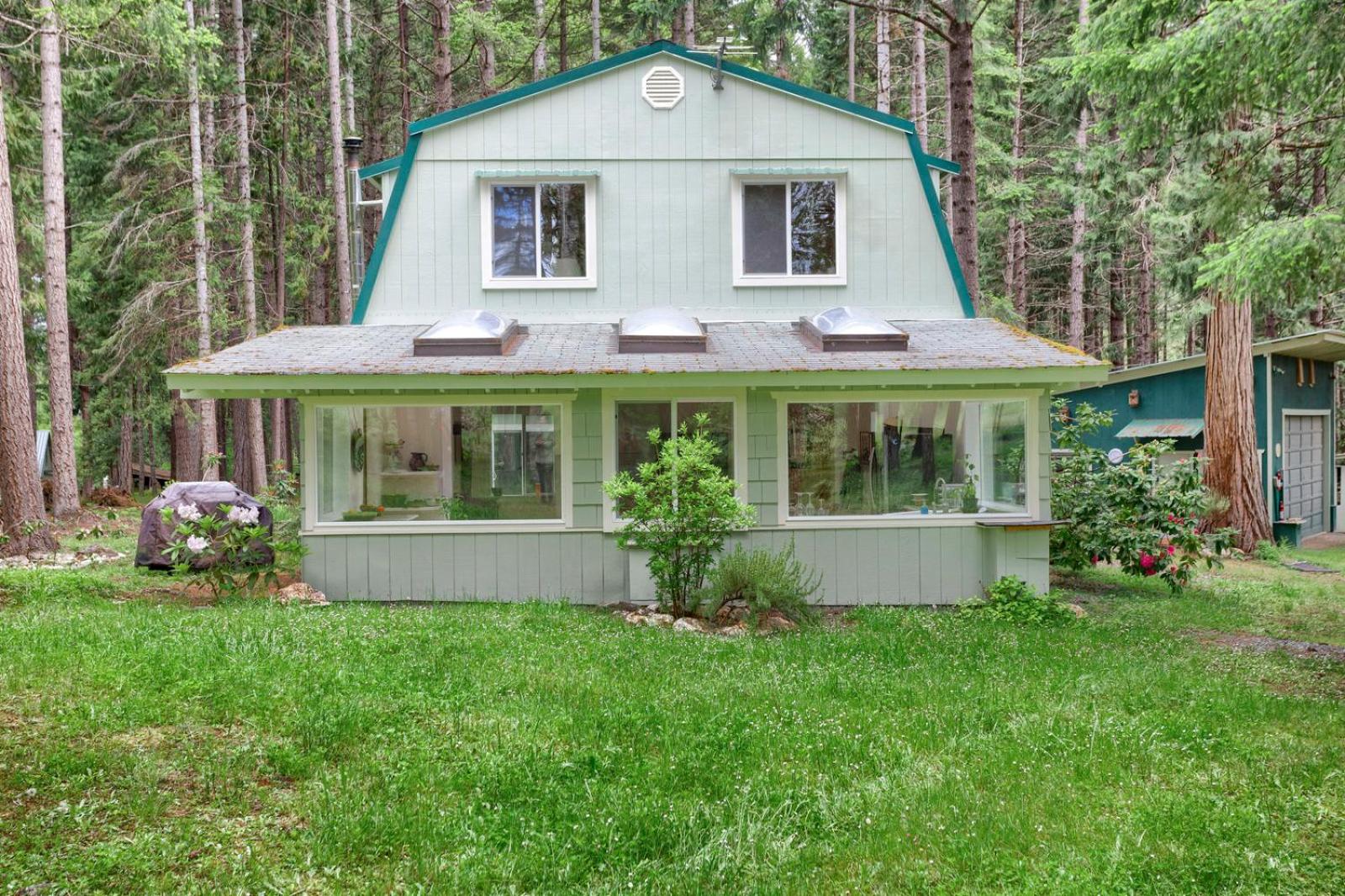 Blissful Solitude Cottage