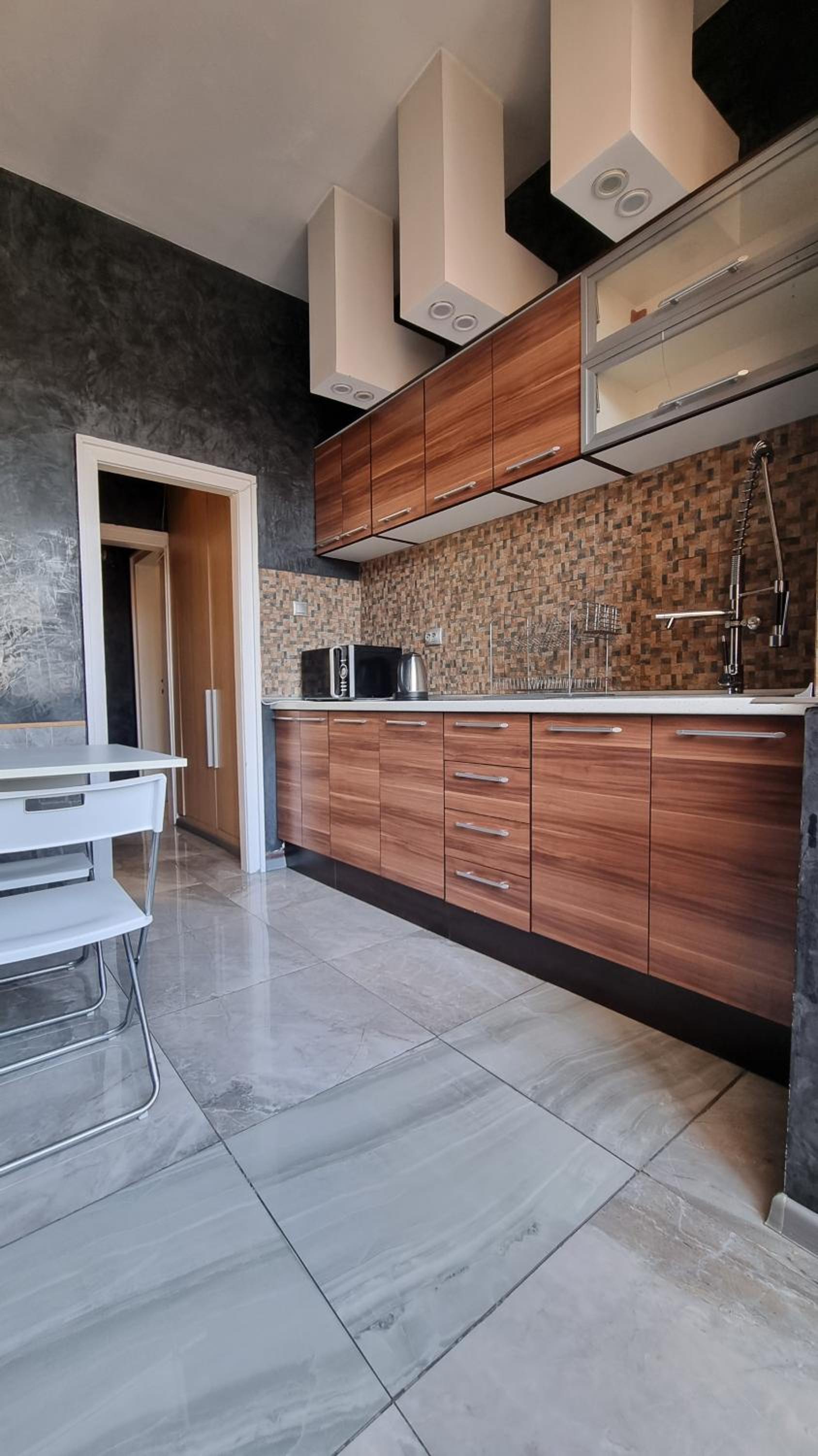 Central Apartment