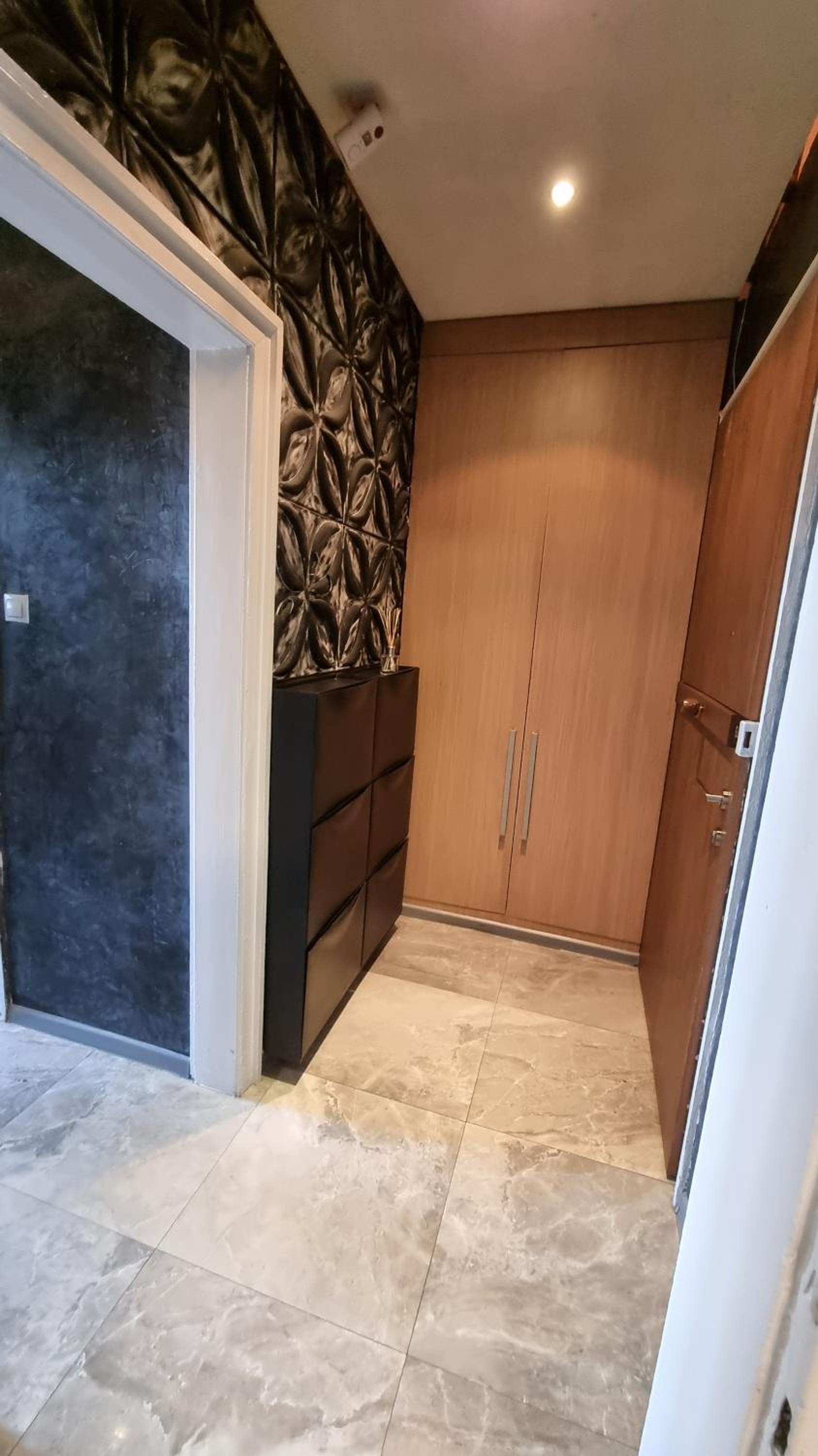 Central Apartment