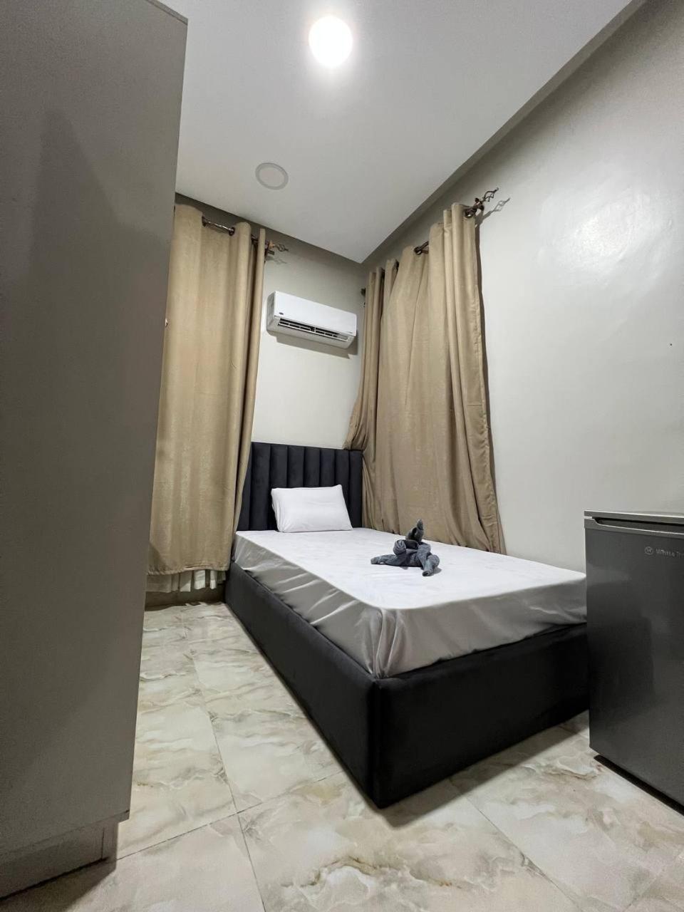 Lucky Hostel
