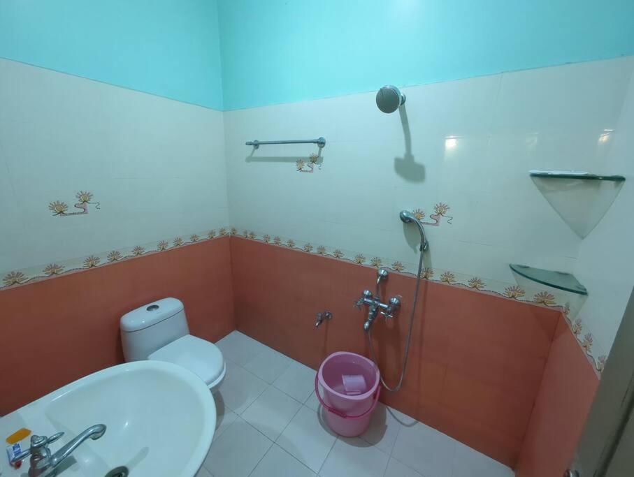 Photo 18