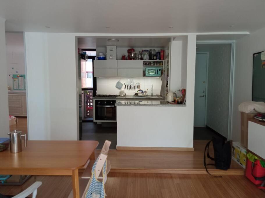 Parque Mexico appartment. Very sunny and renewed flat. photo 3