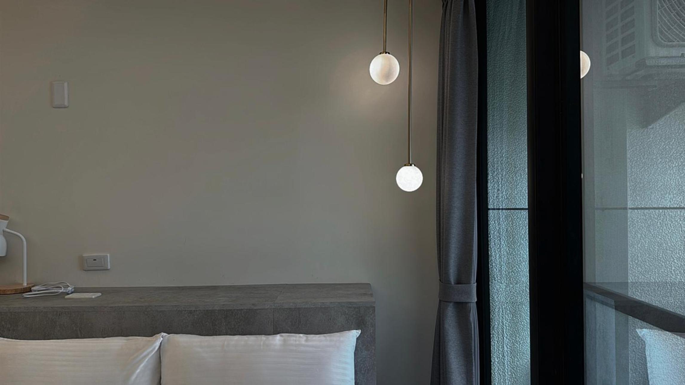 Photo 33