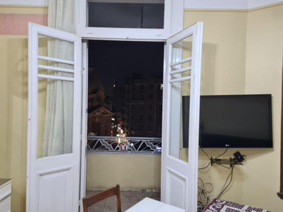 Two bedrooms apartment at center of downtown Cairo