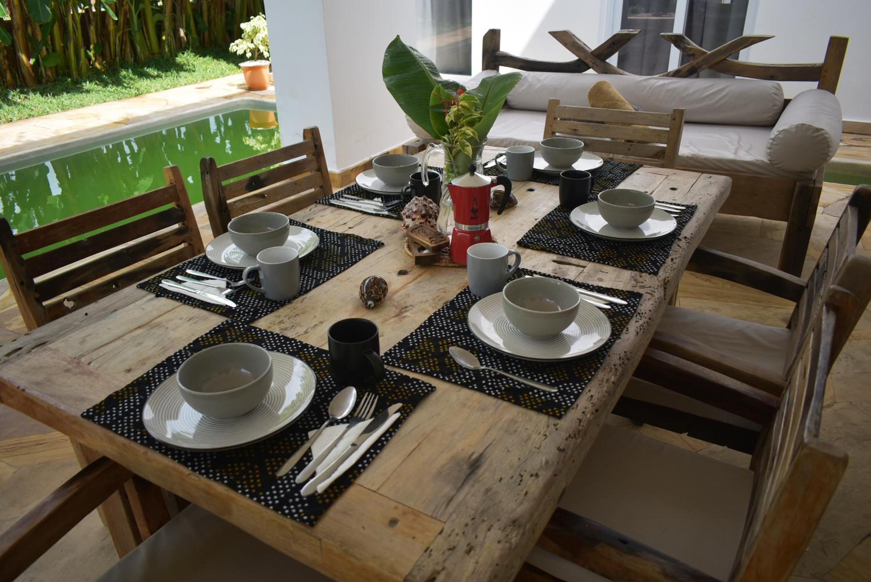 dining