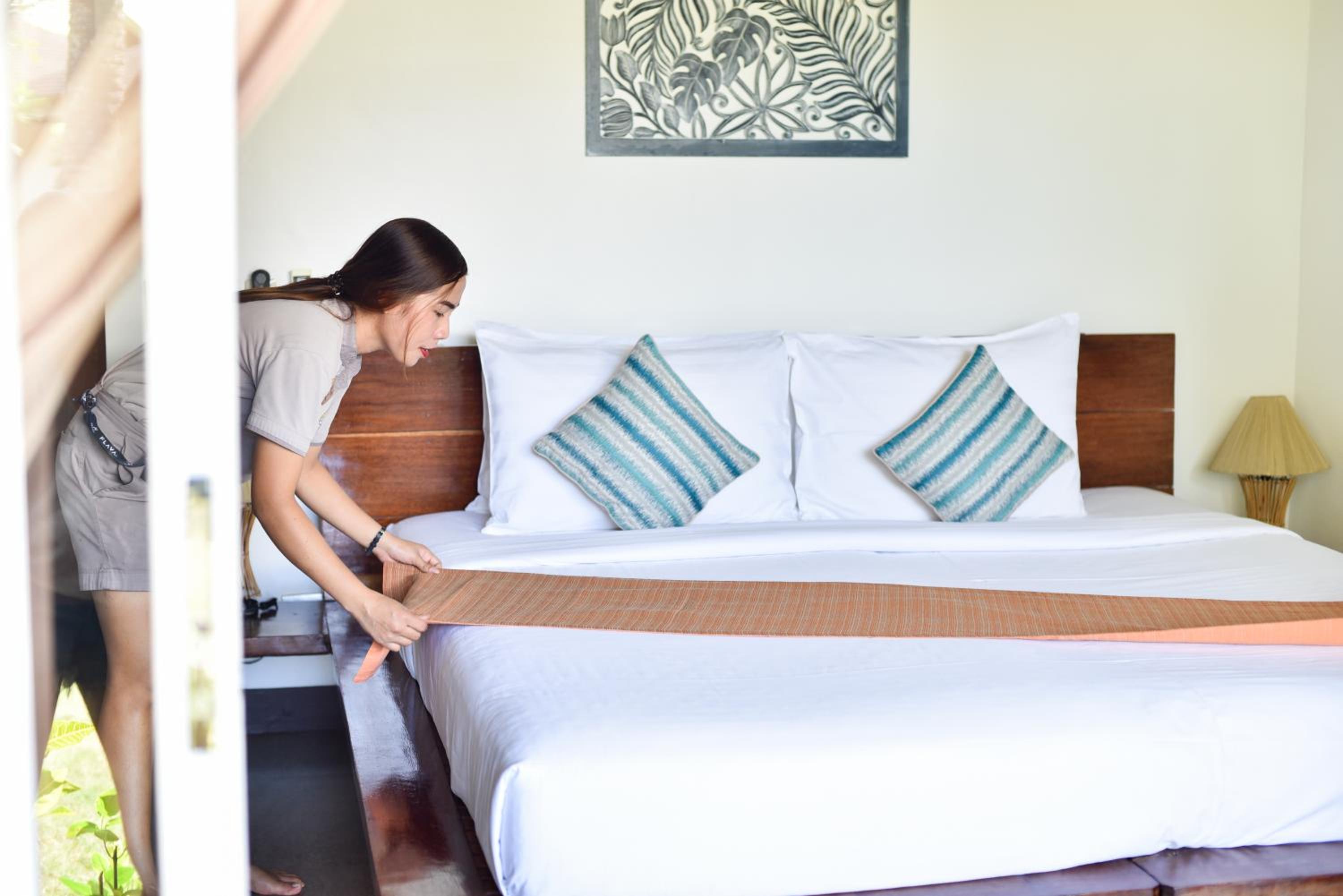 Cadlao Resort and Restaurant