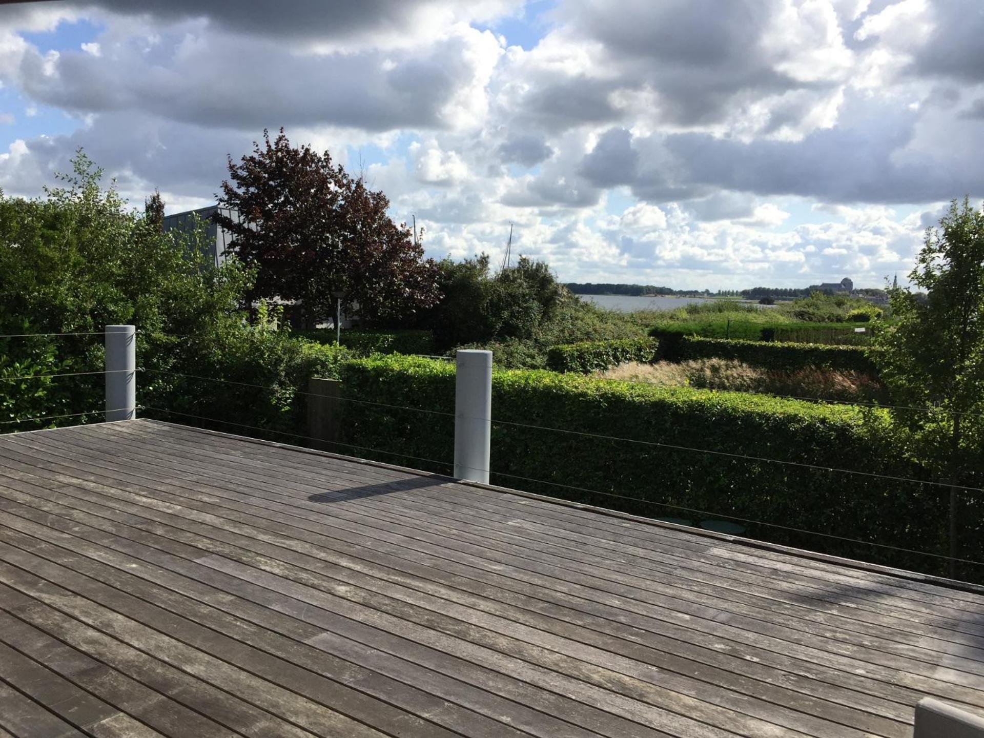 vakantiehuis Veerse Meer met grote privétuin