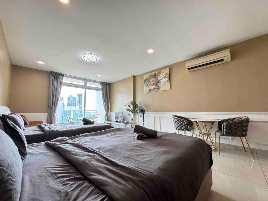 KSL Cozy (30) Bathtub Super High Floor City View