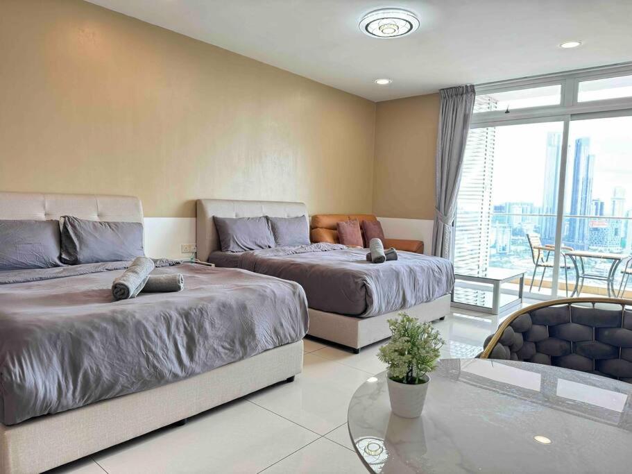 KSL Cozy (30) Bathtub Super High Floor City View