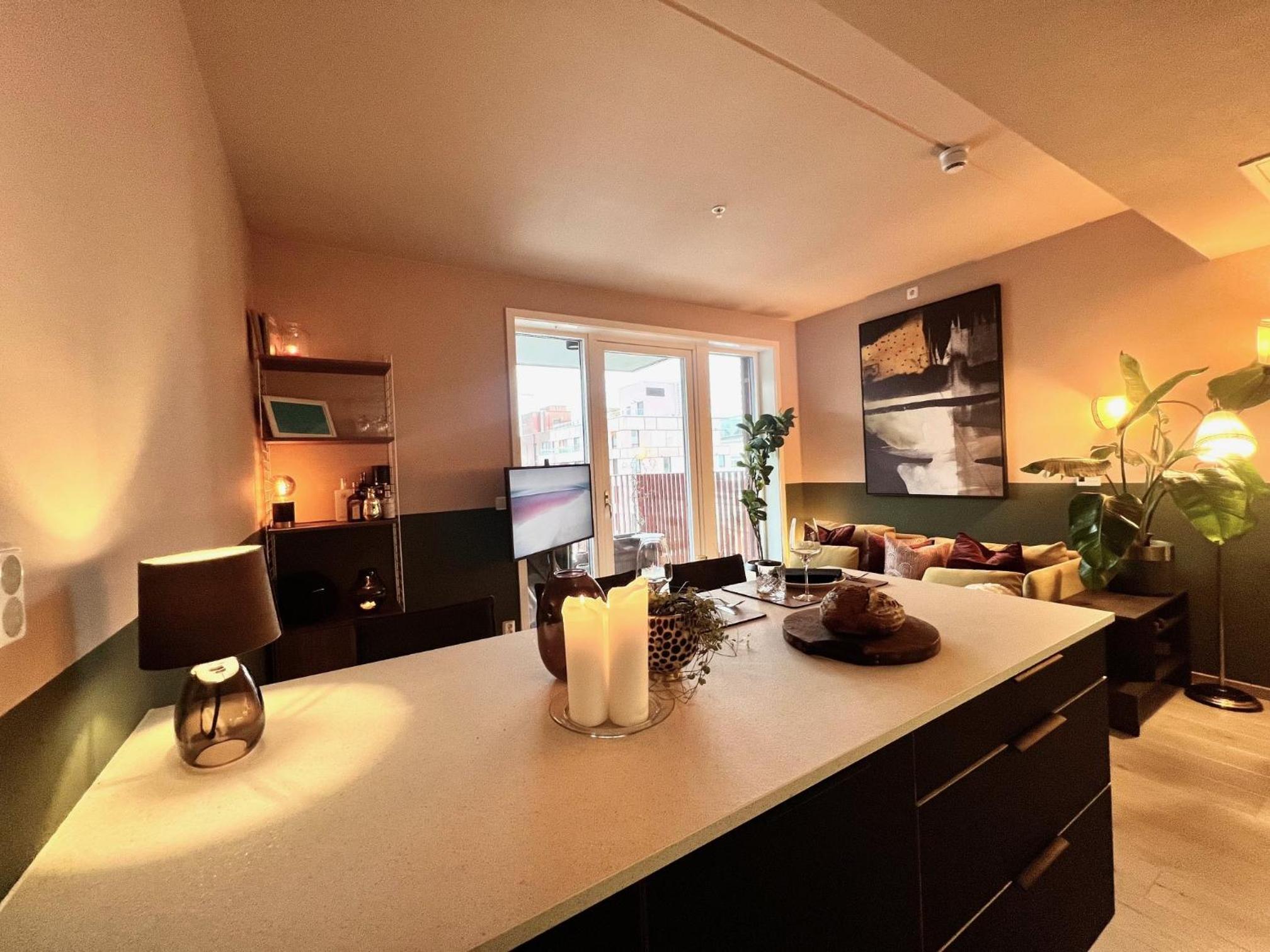 Sunny apartment close to the sea