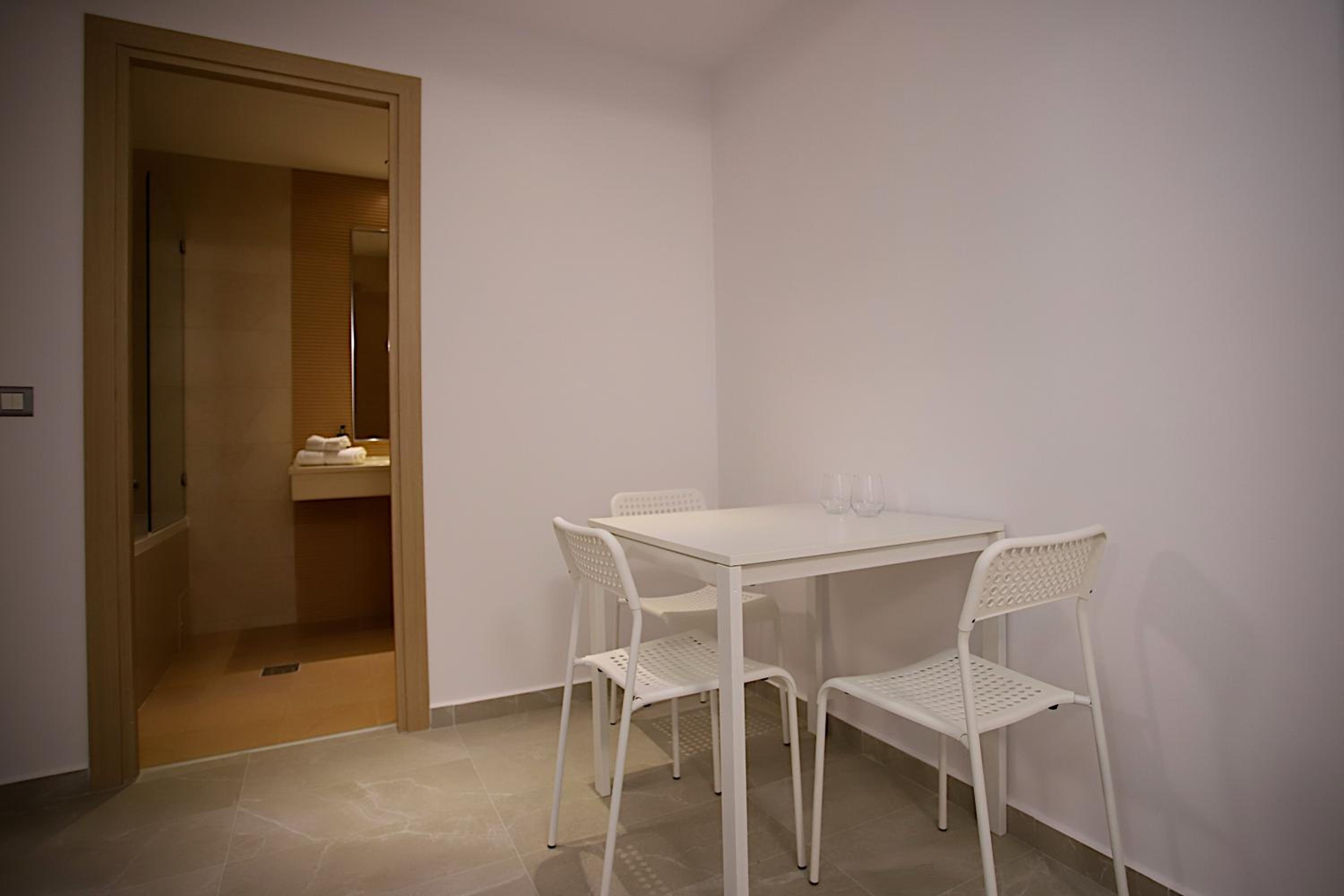 Pearl Rin Grand Apartment view 5