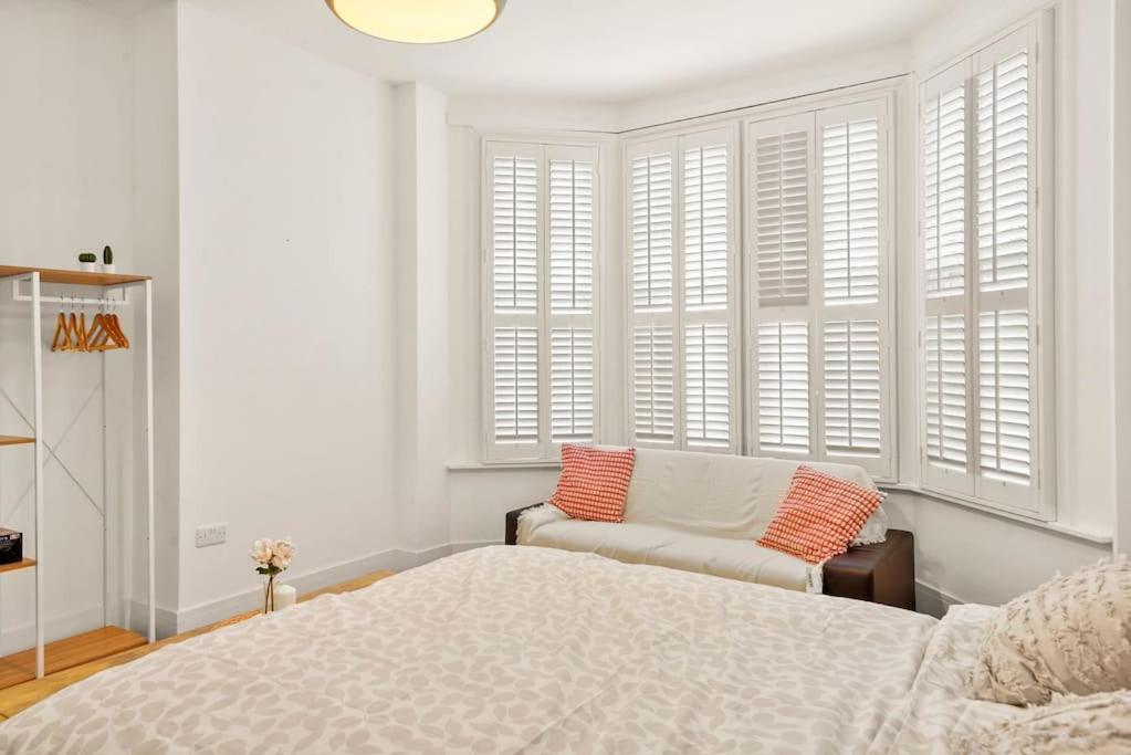 Stunning 2 Bedroom Flat & Garden, Central London