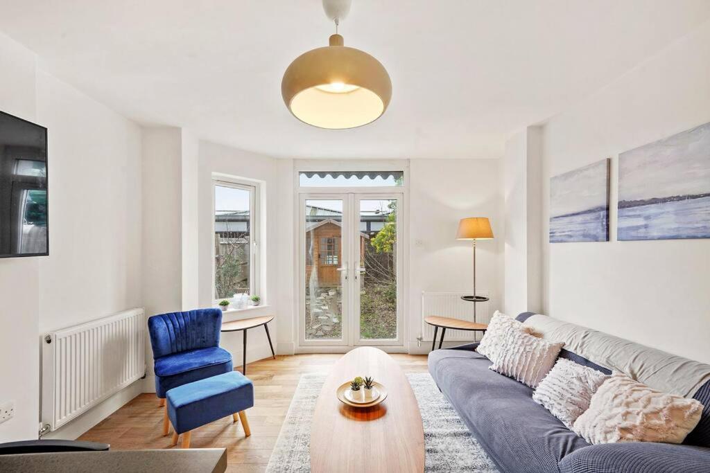 Stunning 2 Bedroom Flat & Garden, Central London