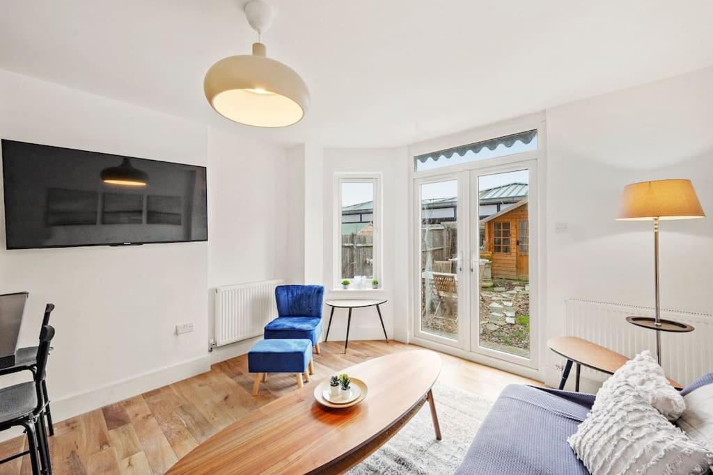 Stunning 2 Bedroom Flat & Garden, Central London