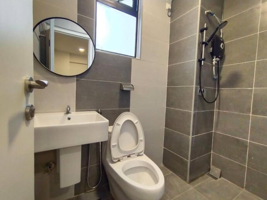 be.Paradise Duplex@The Cove-8mins to LWOT-12-14pax