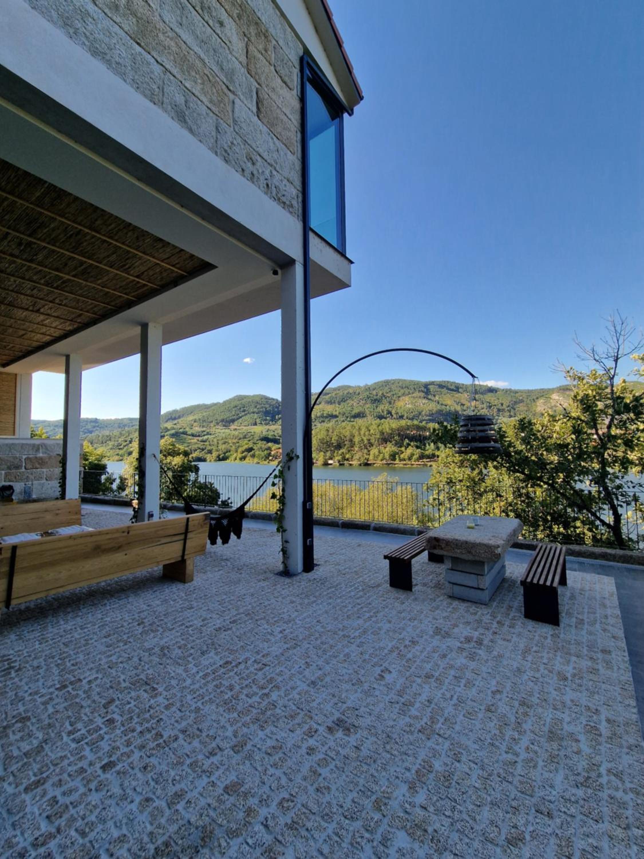 Casa do Barqueiro TREIXADURA