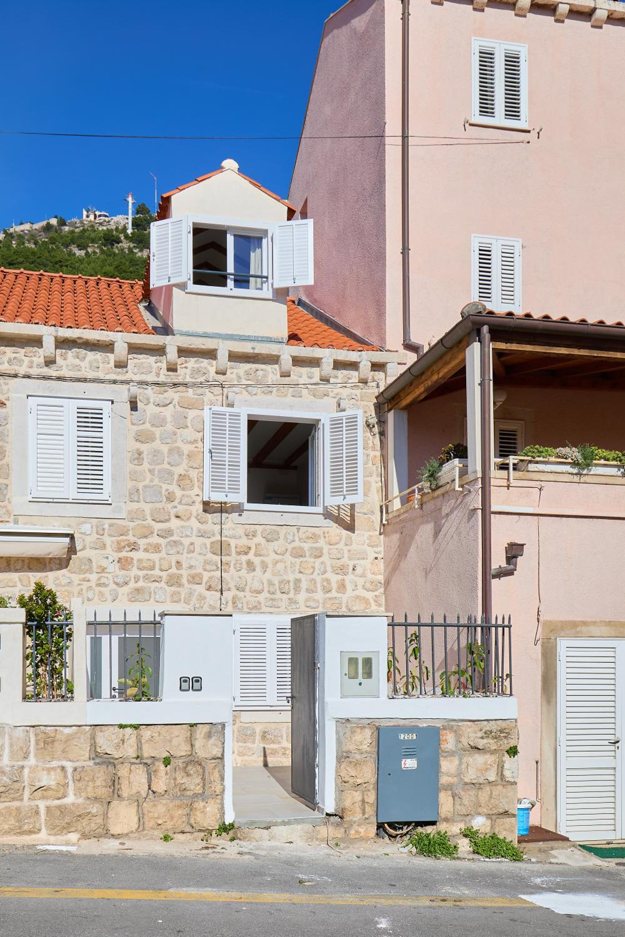 Apartment Iza Grada