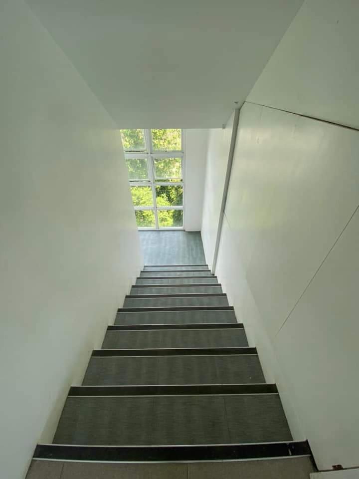 Photo 37