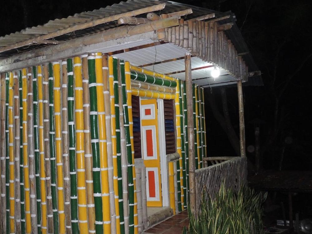 Eco Hostal La Batea De Los Colibries