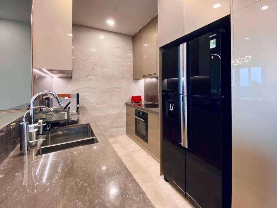 The Rixx Superior Apartment@D1/pool/gym/security