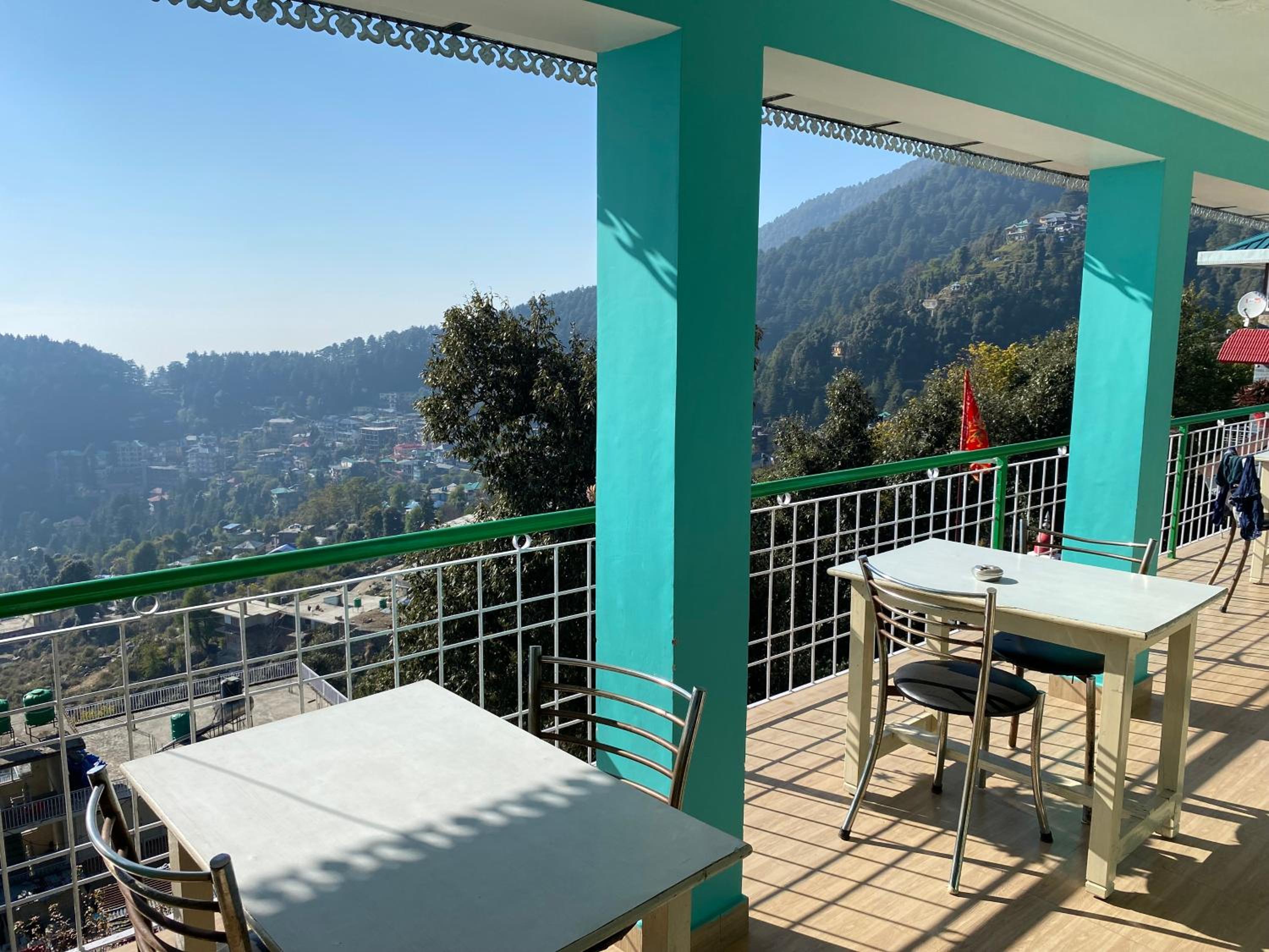 Jagatram Niwas Guesthouse Dharamkot