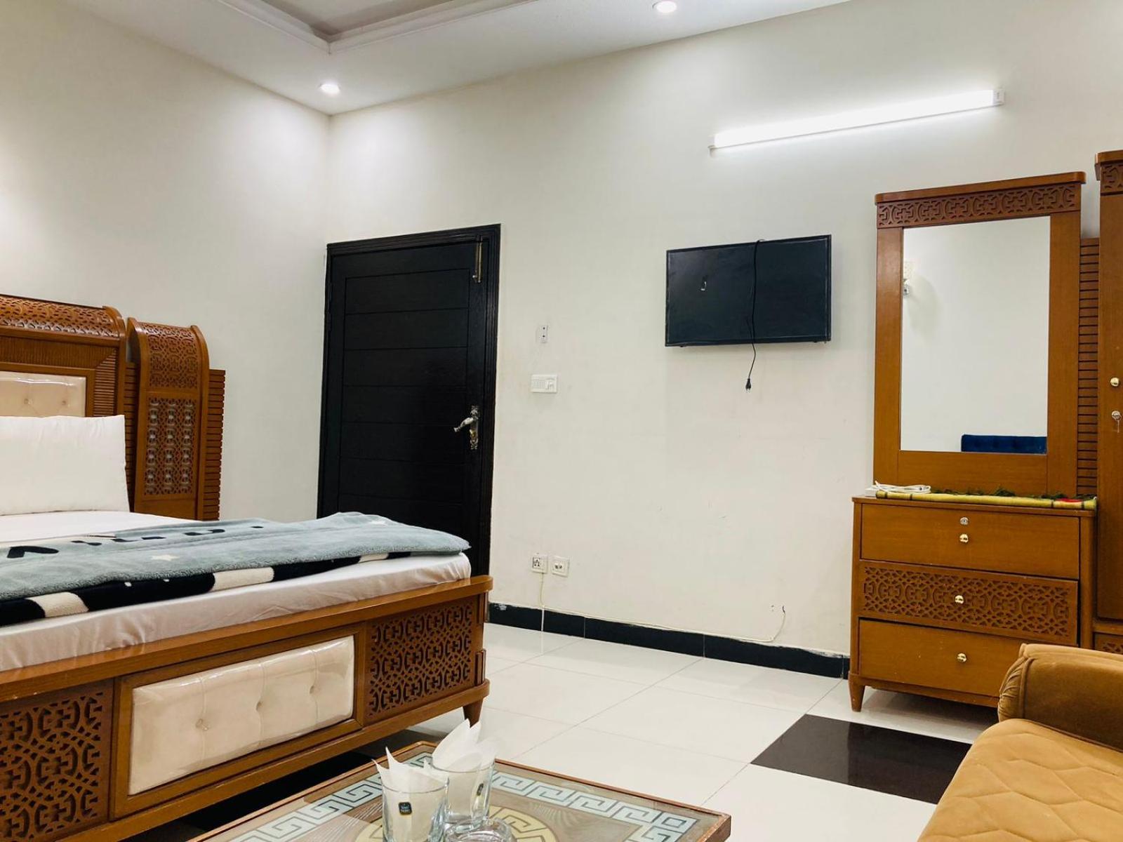 Islamabad Guest House view 4