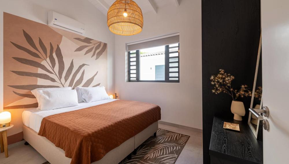 Ocean 11 Luxurious apartment Jan Thiel Curacao