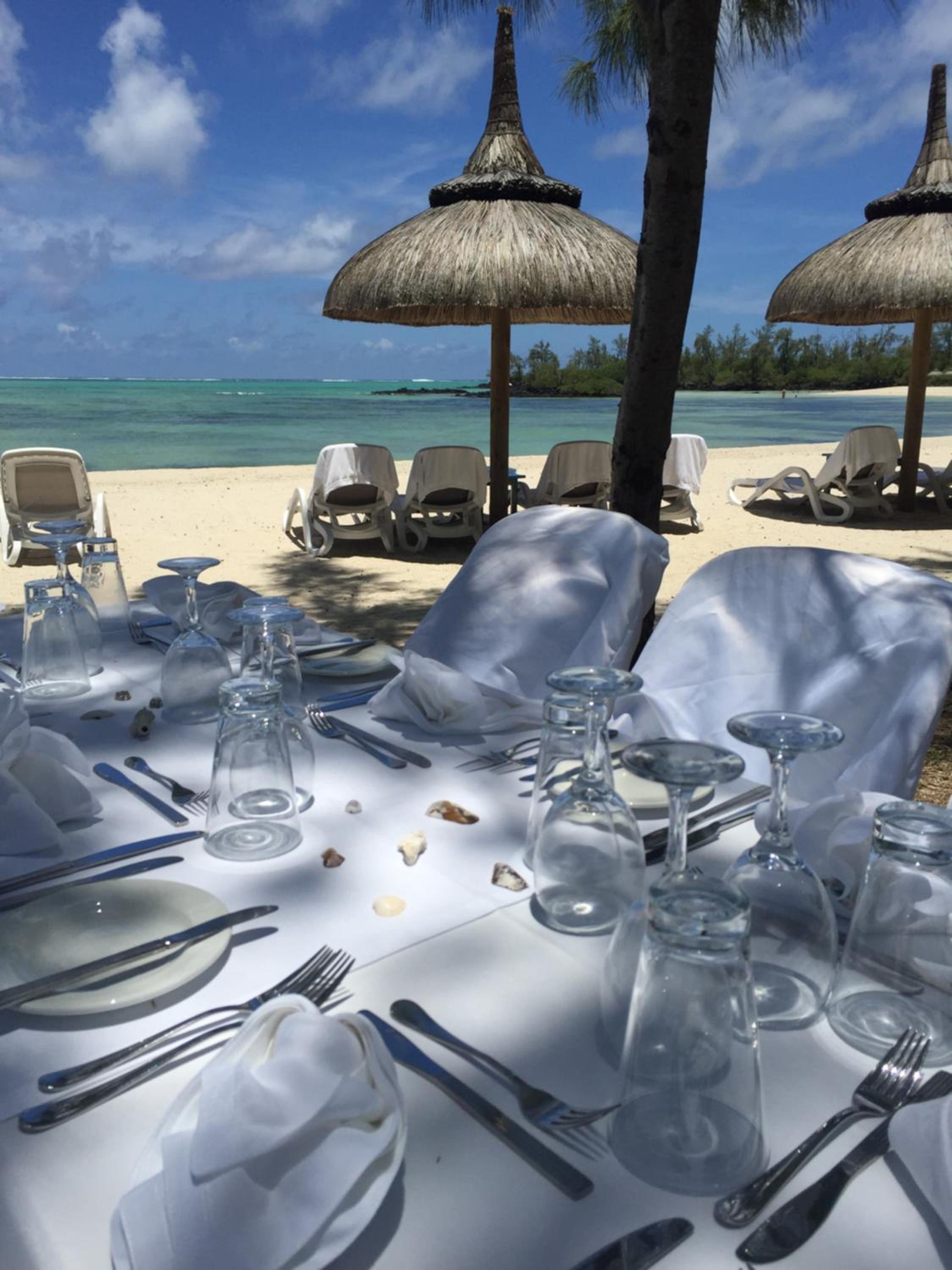 Bubble Lodge Ile aux Cerfs Island