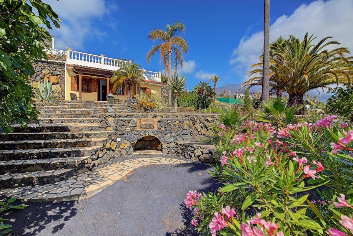 Casita Hibiscus
