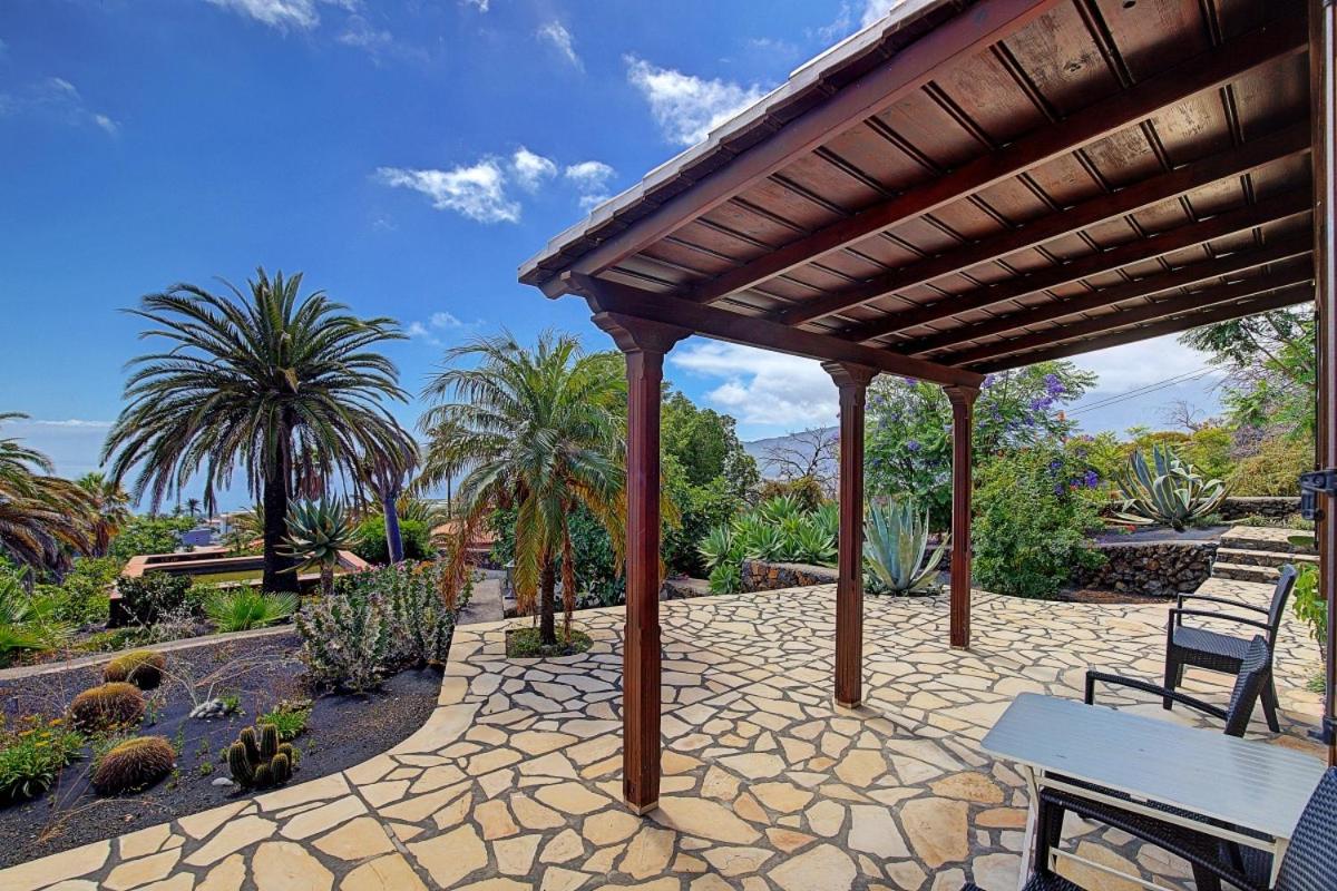Casita Hibiscus
